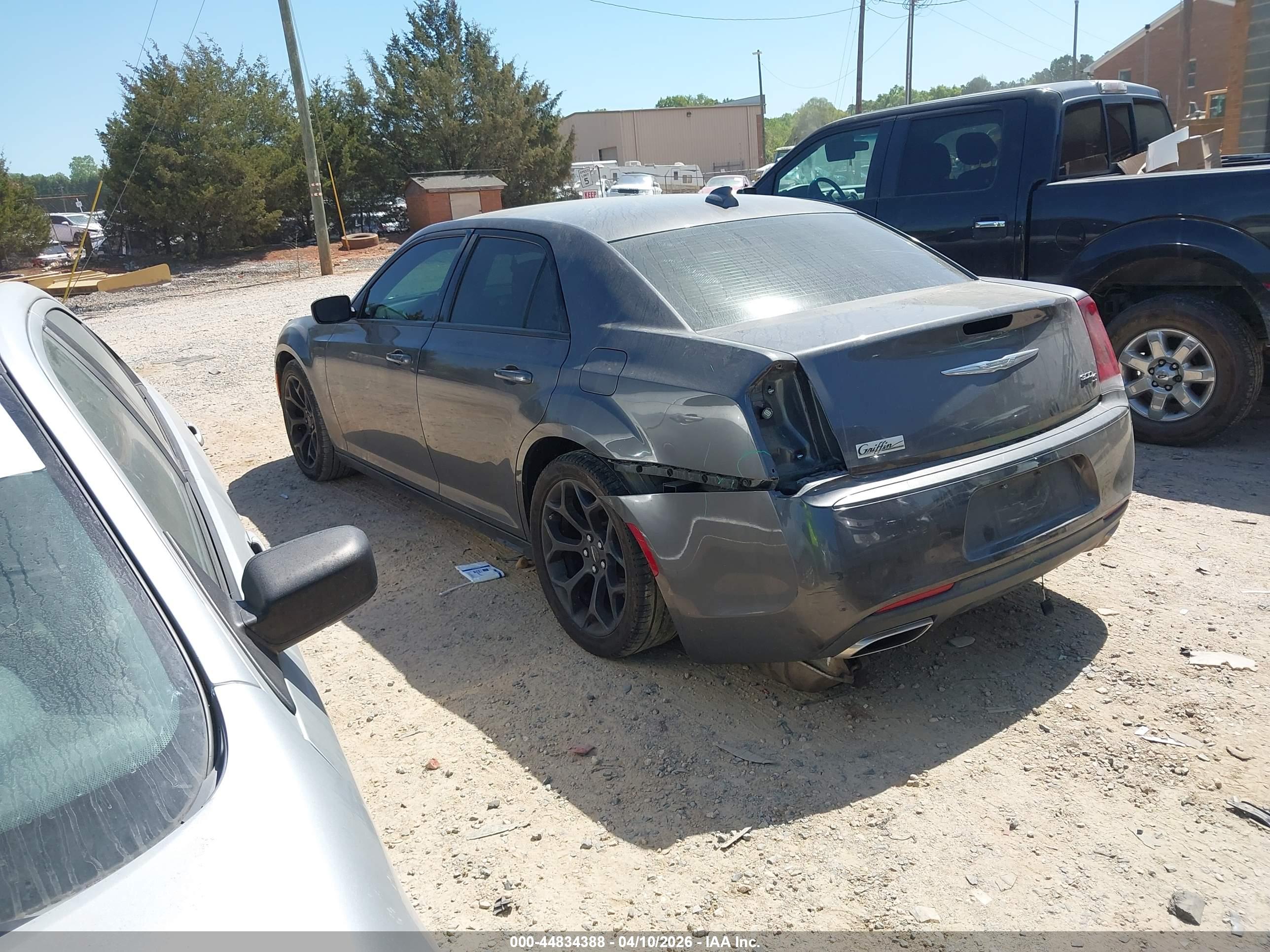 CHRYSLER 300 image 3