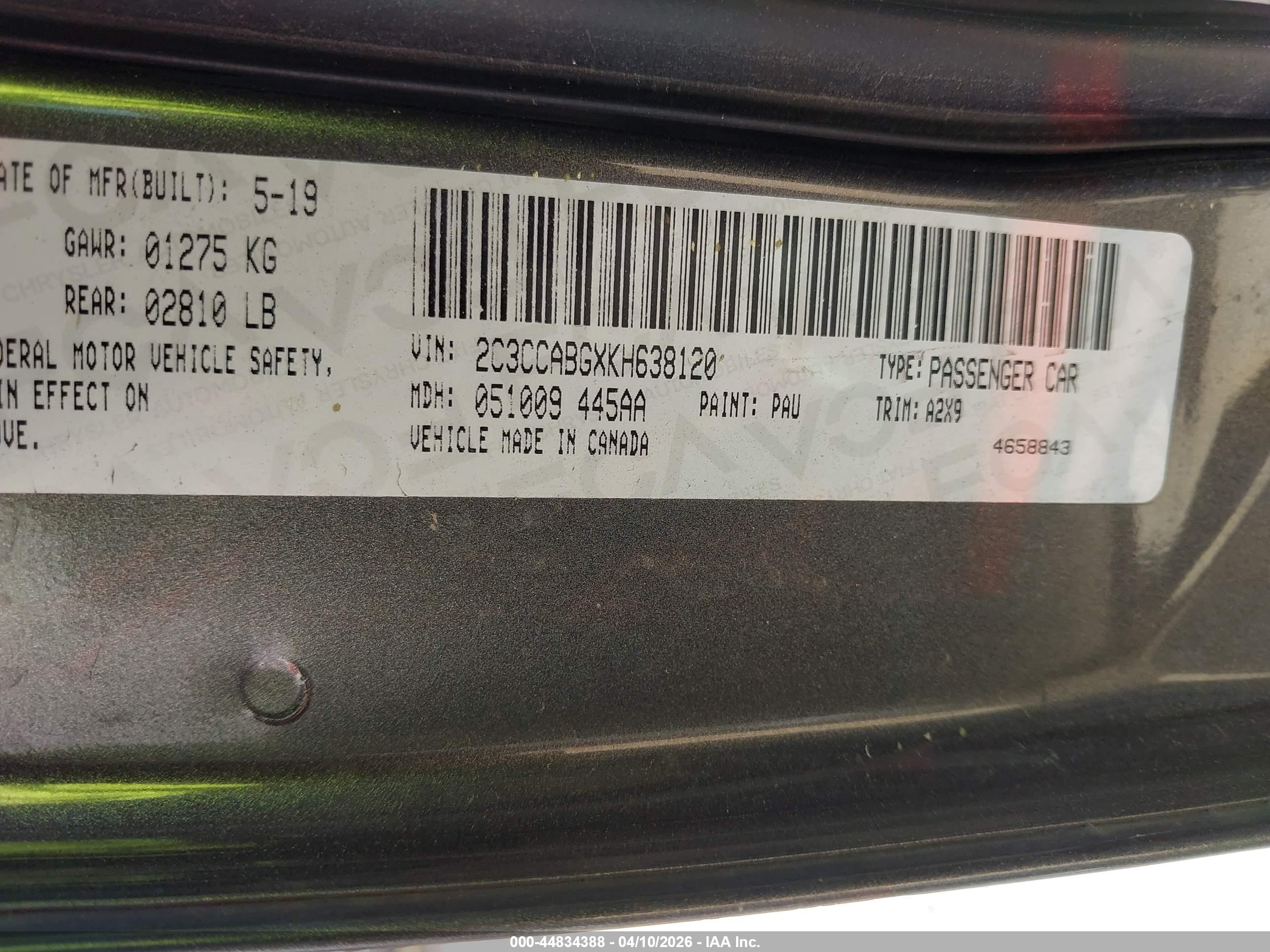 CHRYSLER 300 image 9
