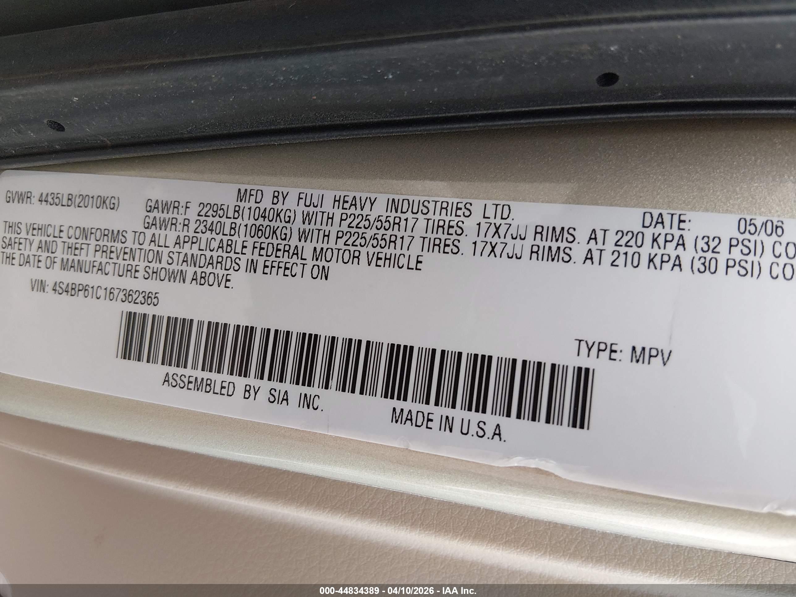 SUBARU OUTBACK image 9