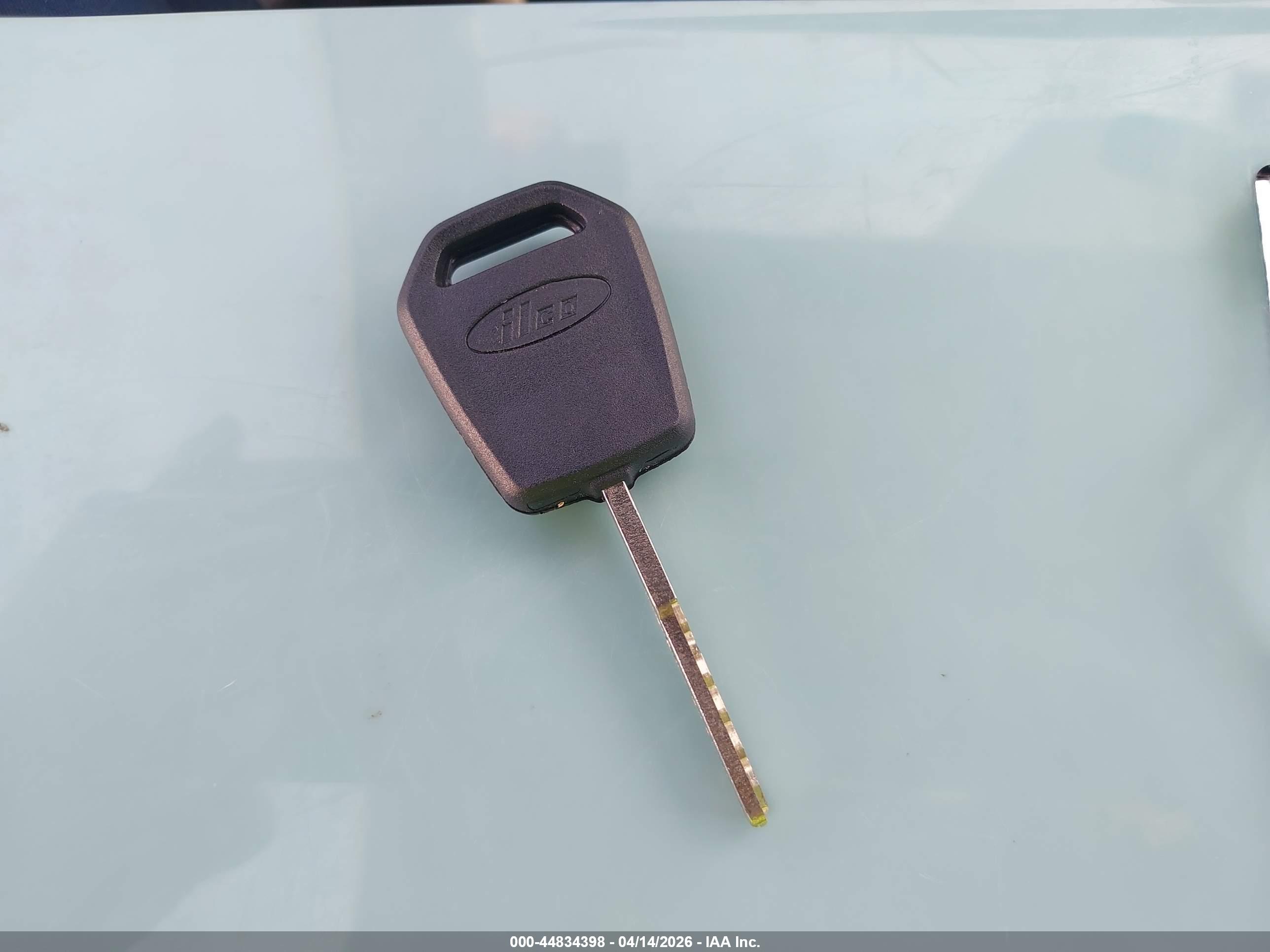 FORD FUSION image 11