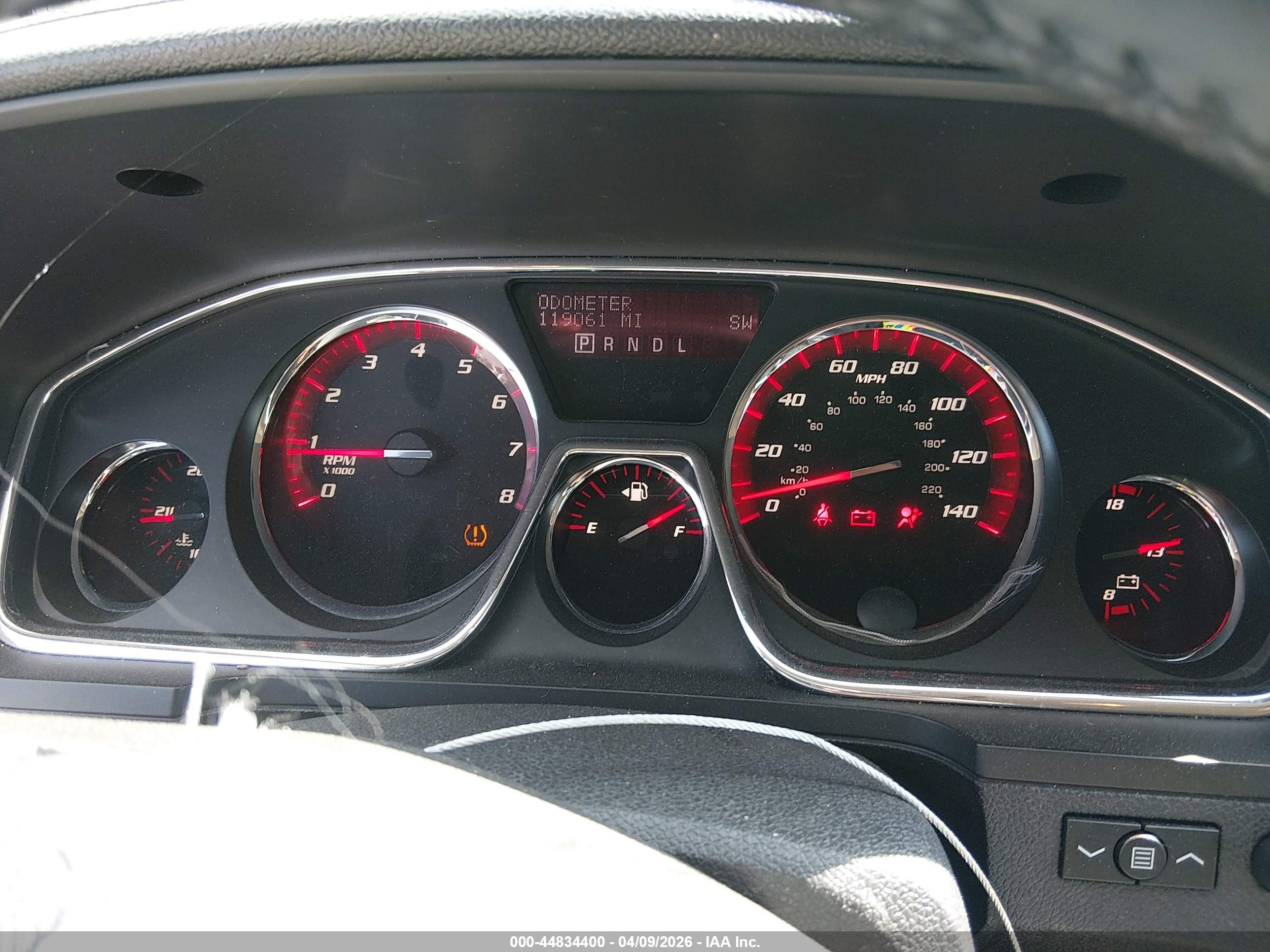 GMC ACADIA image 7