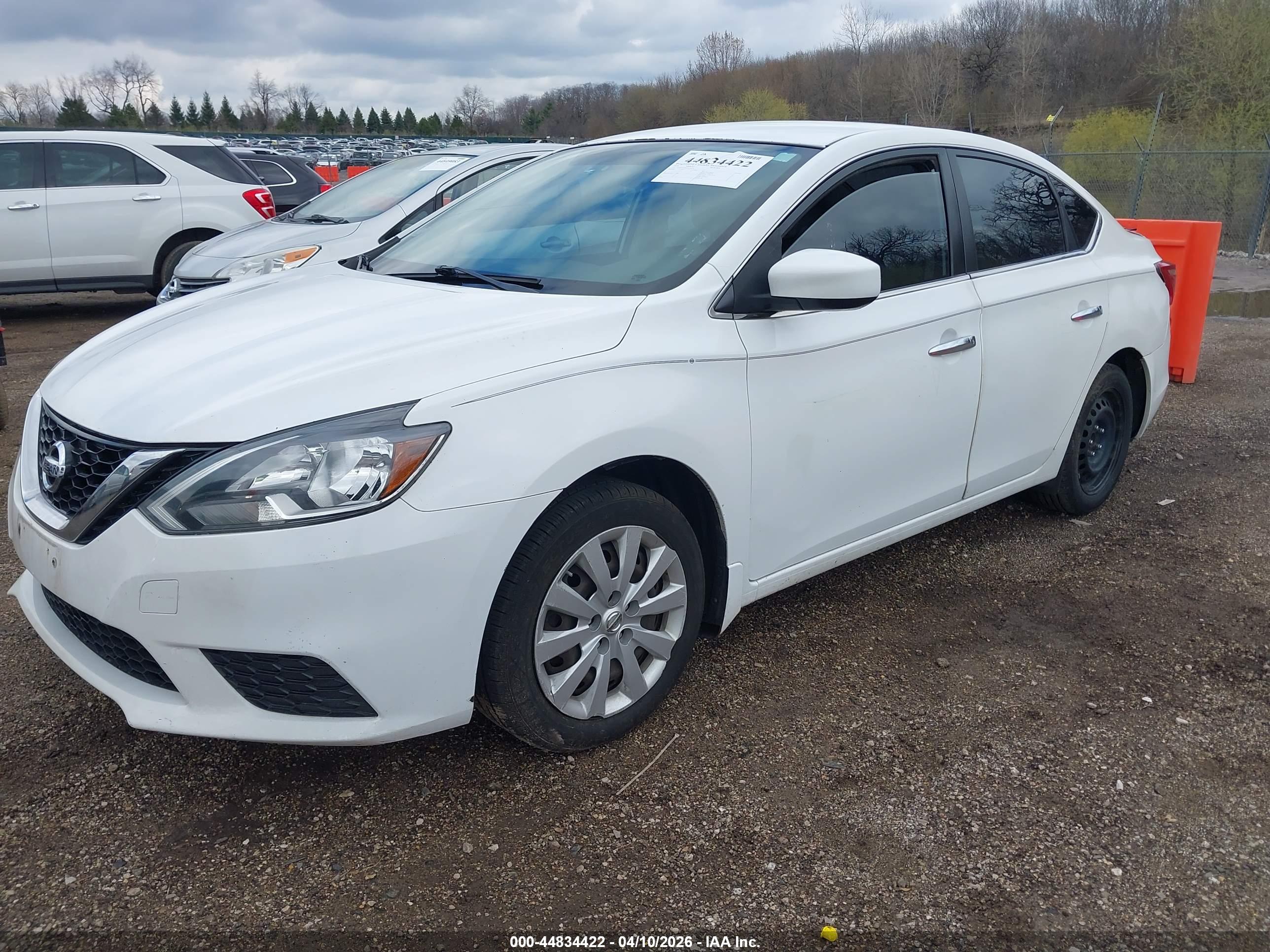 NISSAN SENTRA image 2