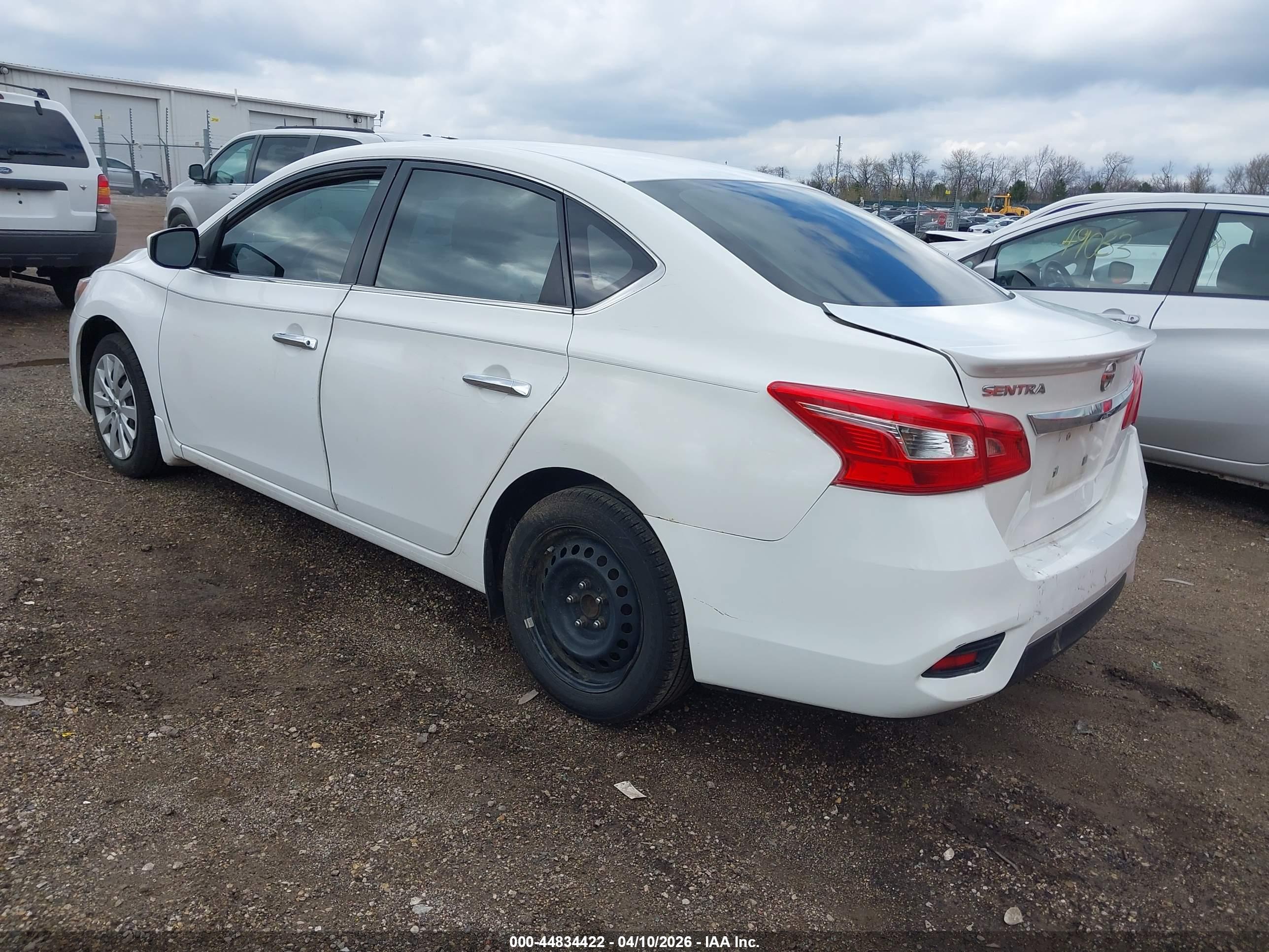 NISSAN SENTRA image 3