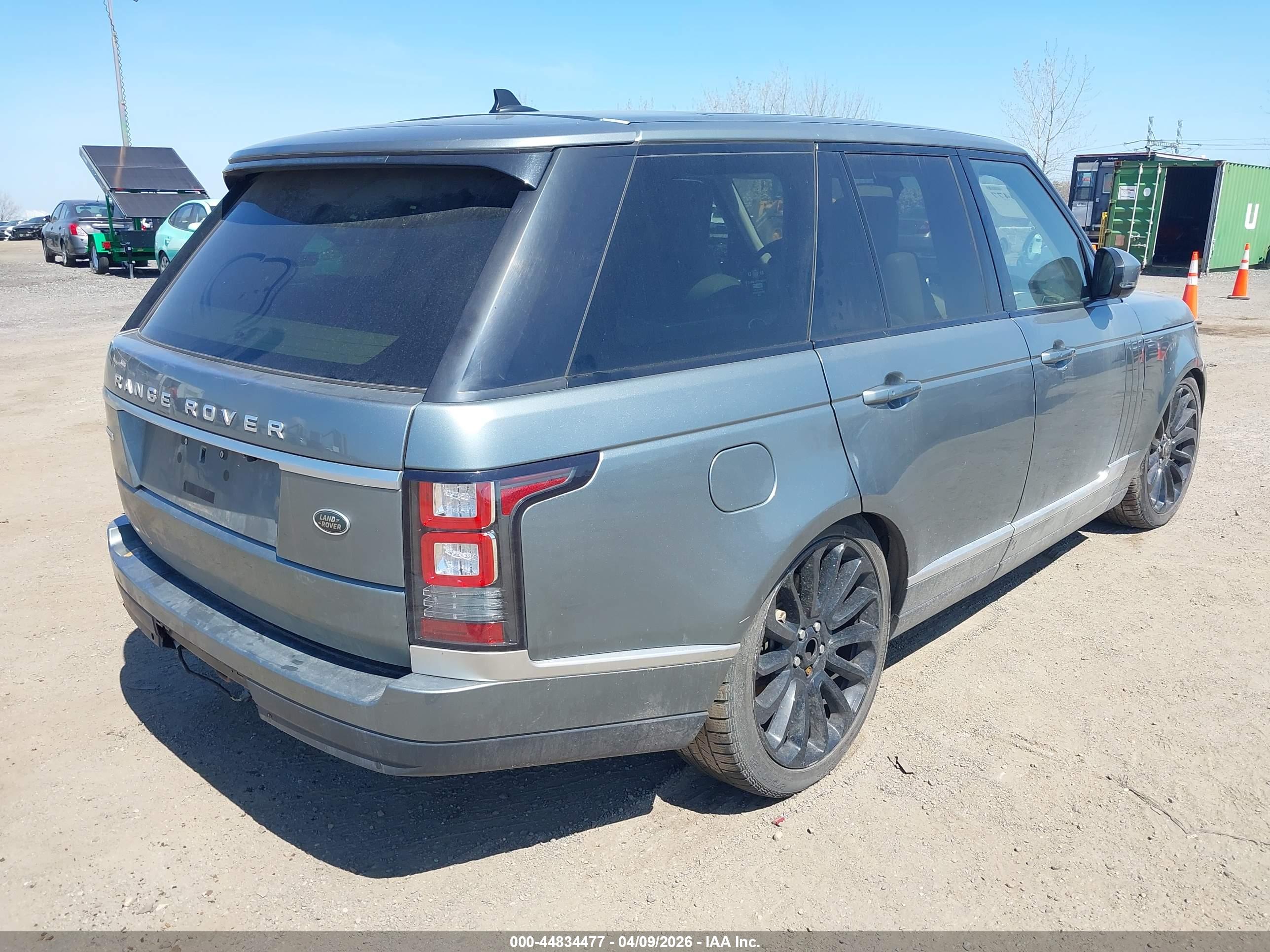 LAND ROVER image 4