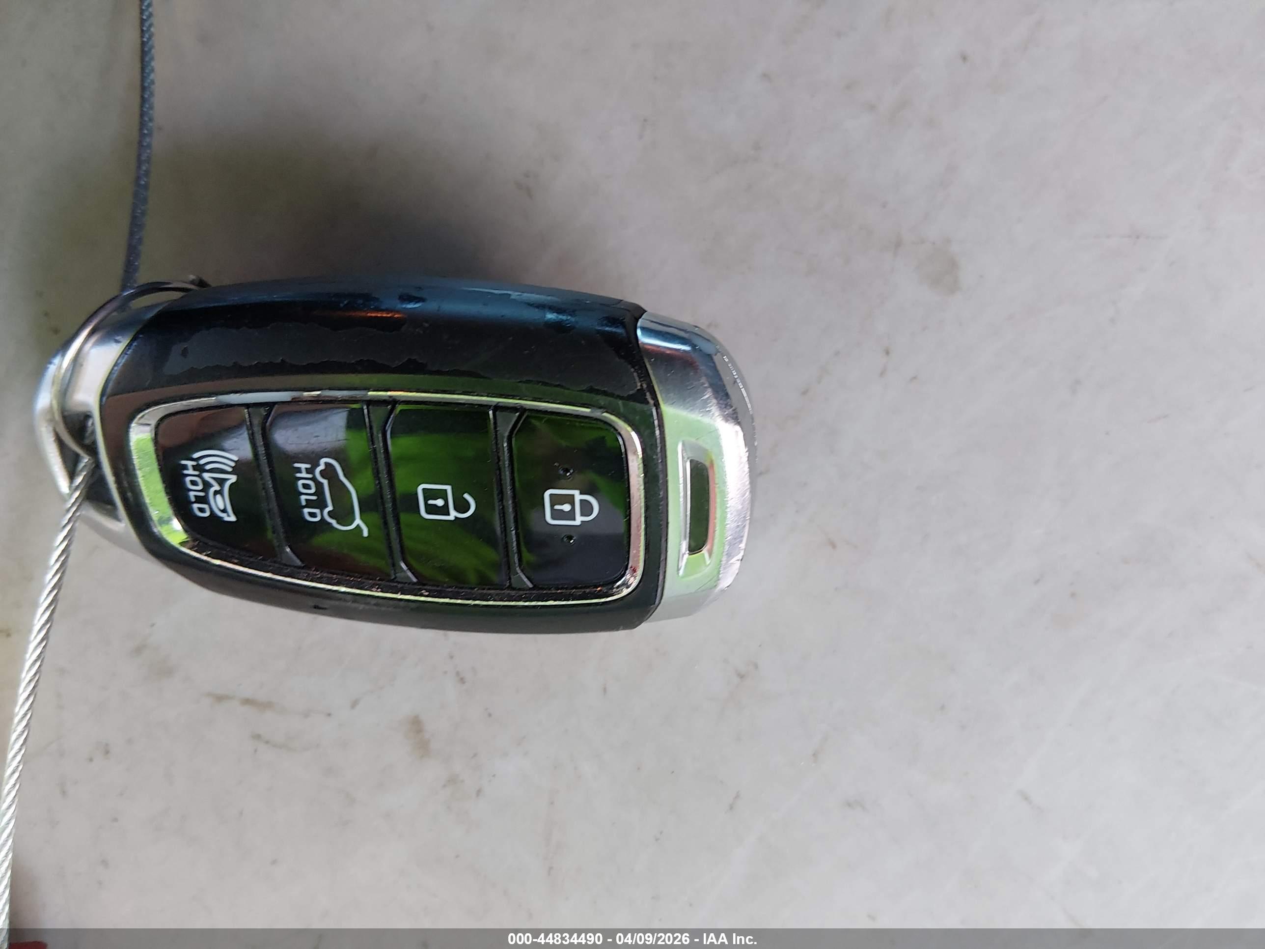 HYUNDAI KONA image 11
