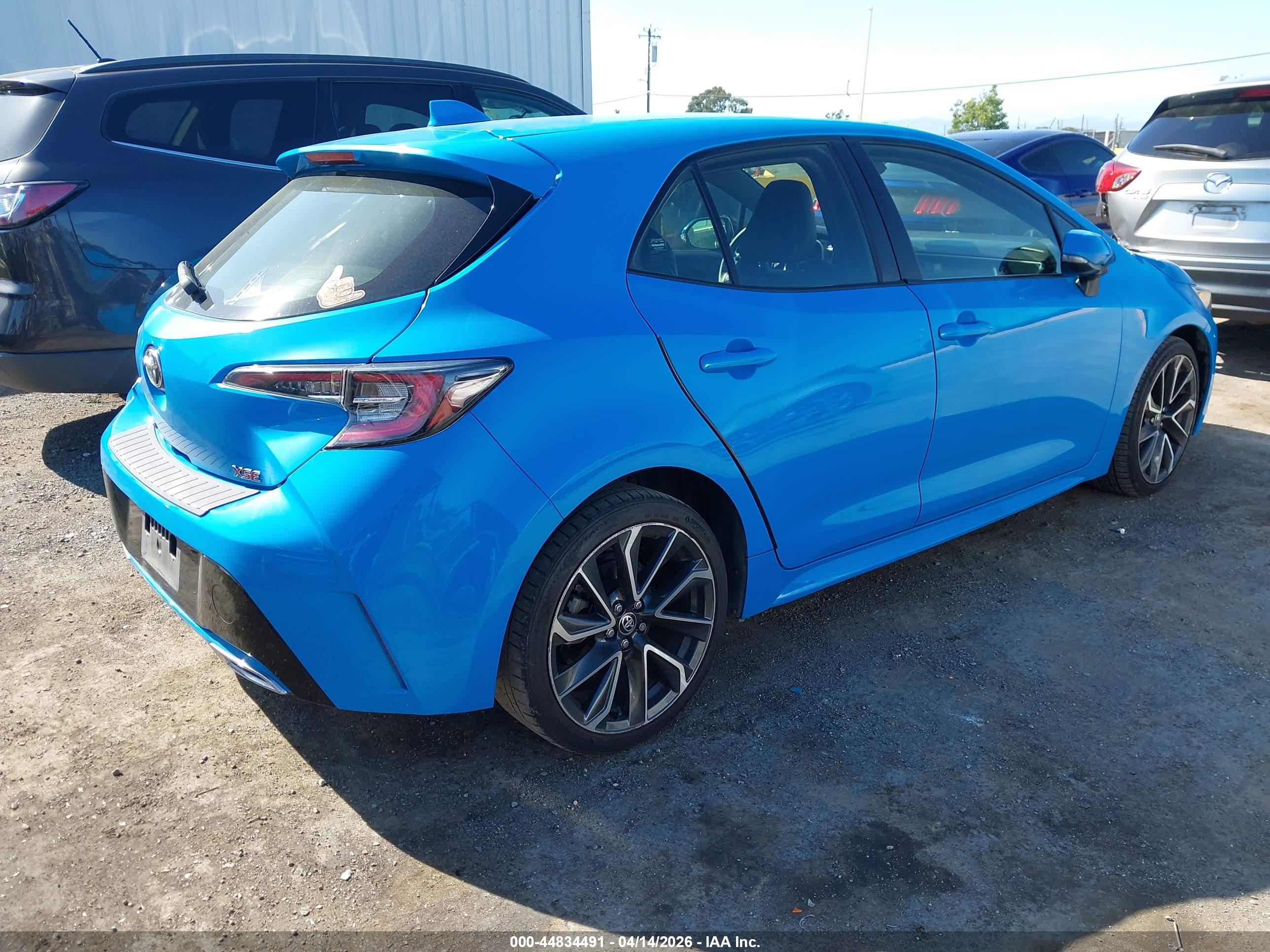TOYOTA COROLLA image 4