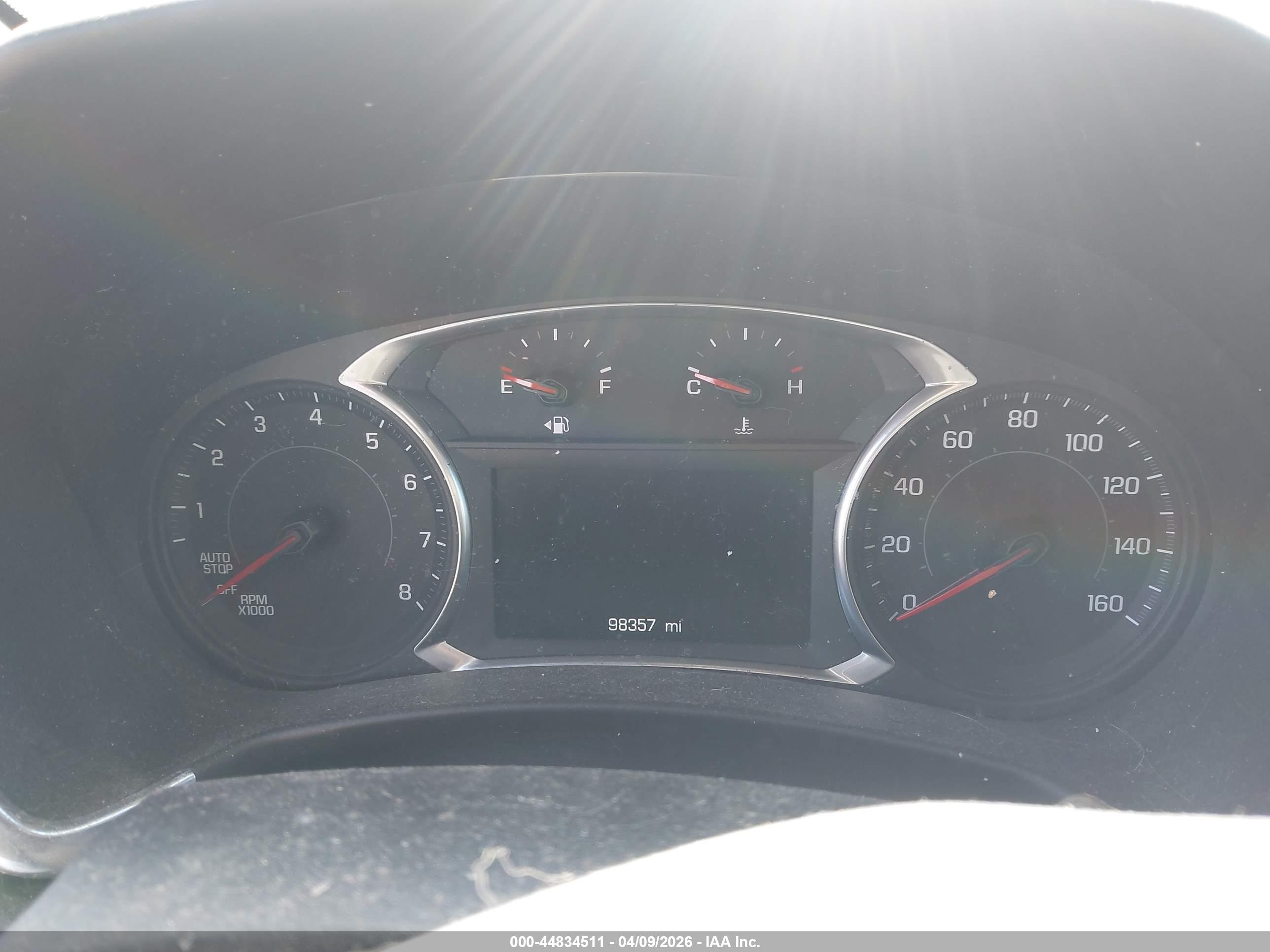 CHEVROLET EQUINOX image 7