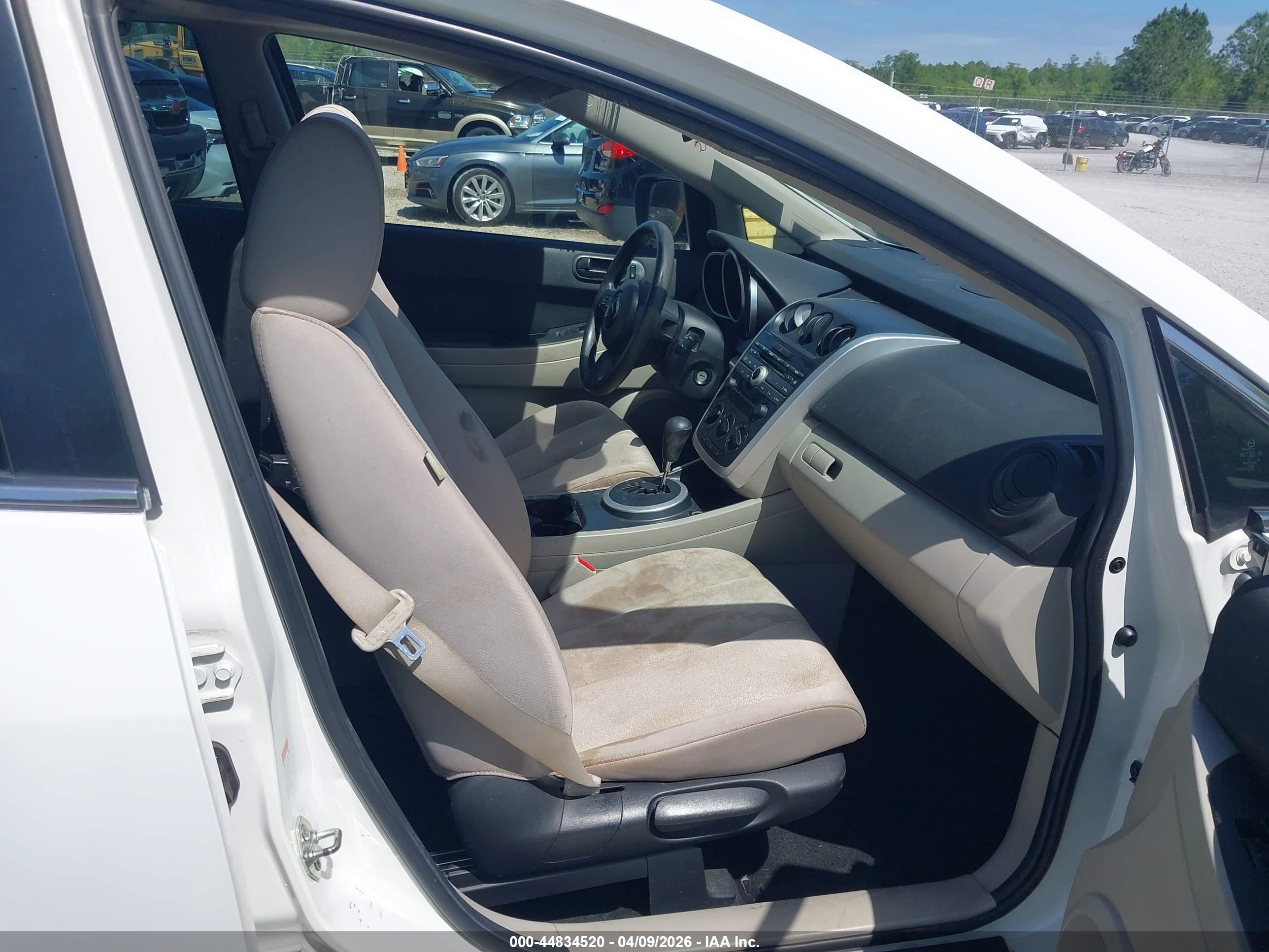 MAZDA CX-7 image 5