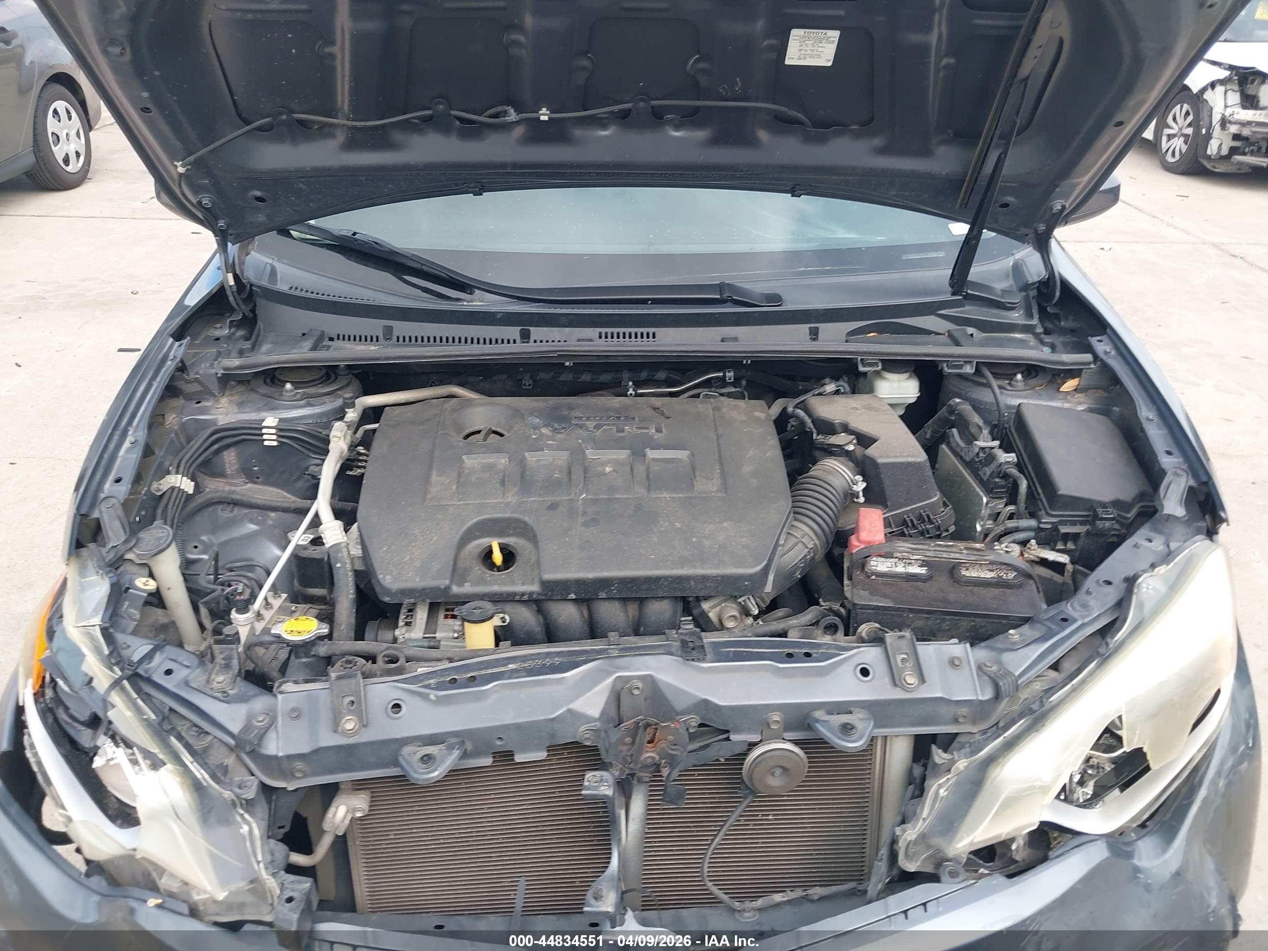 TOYOTA COROLLA image 10