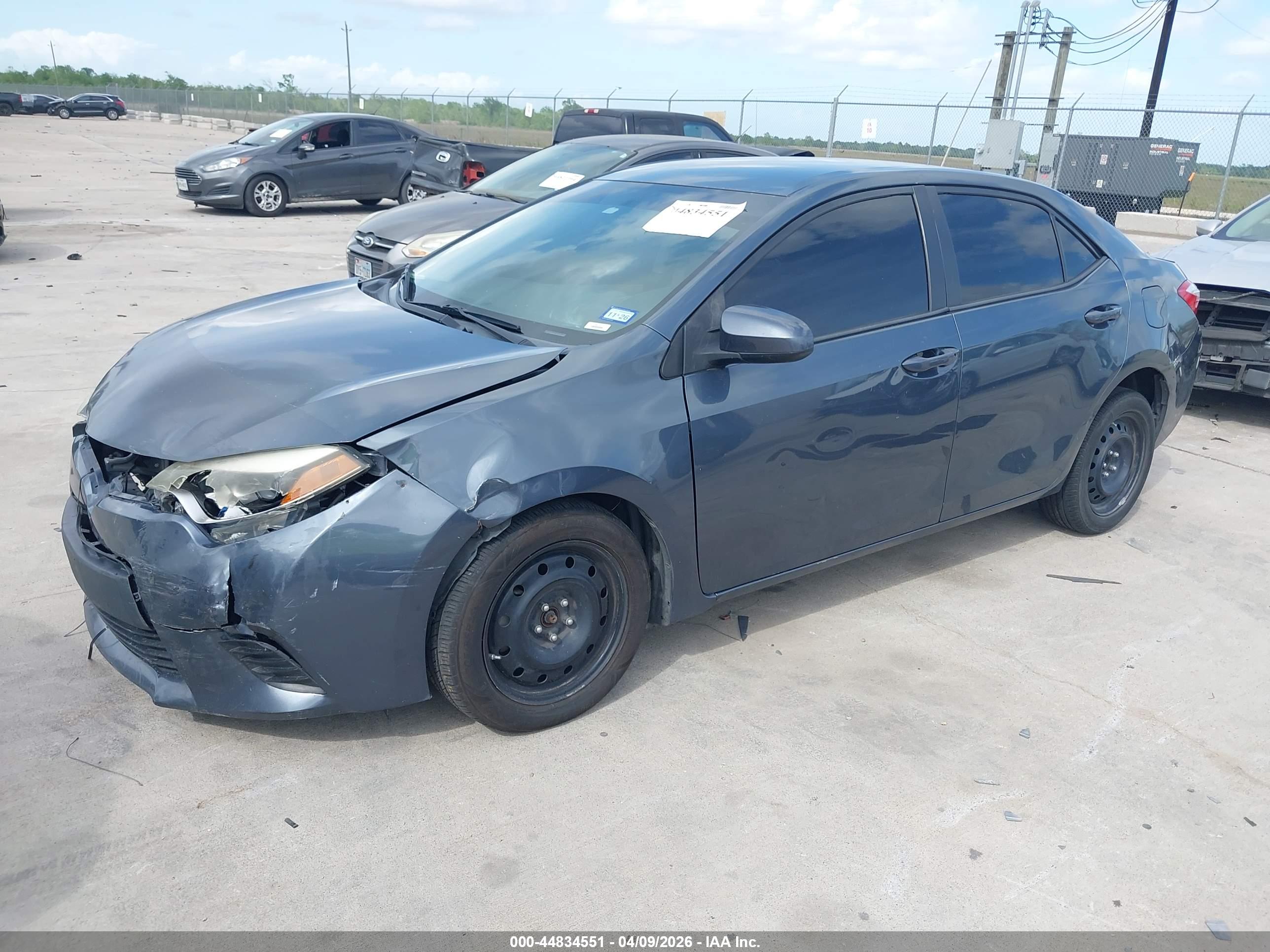 TOYOTA COROLLA image 2