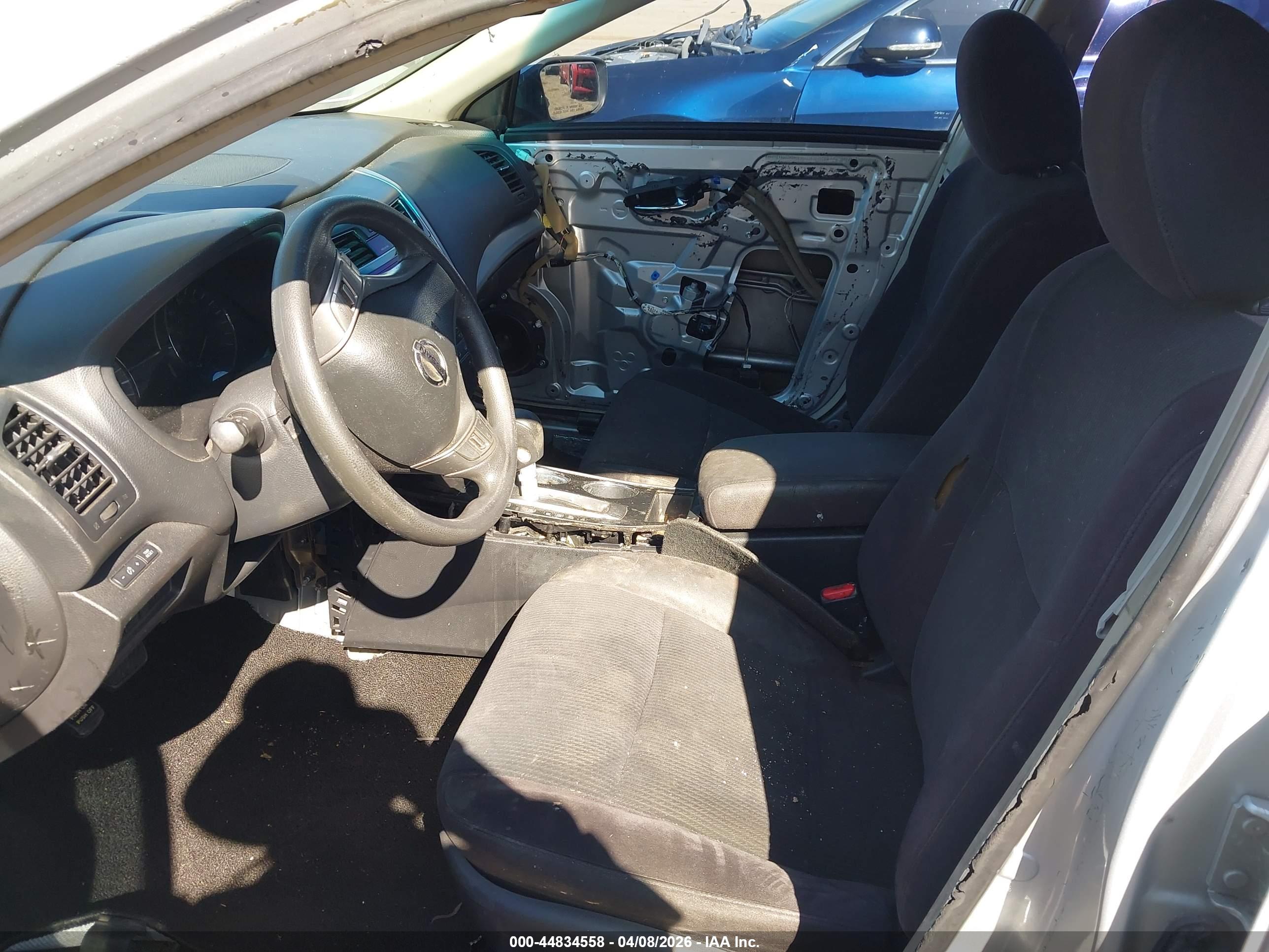 NISSAN ALTIMA image 5
