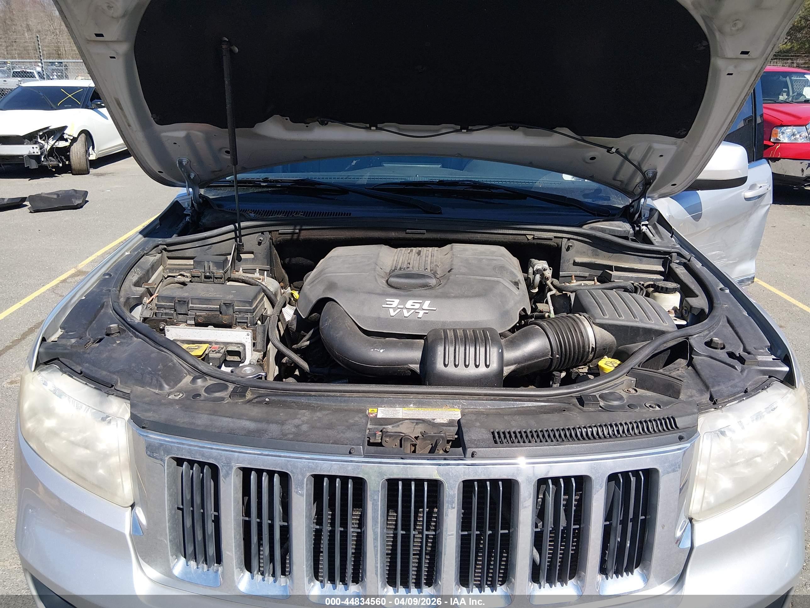 JEEP GRAND image 10
