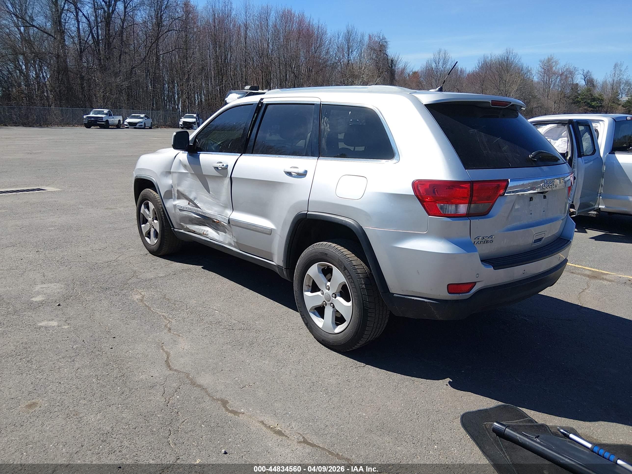 JEEP GRAND image 3