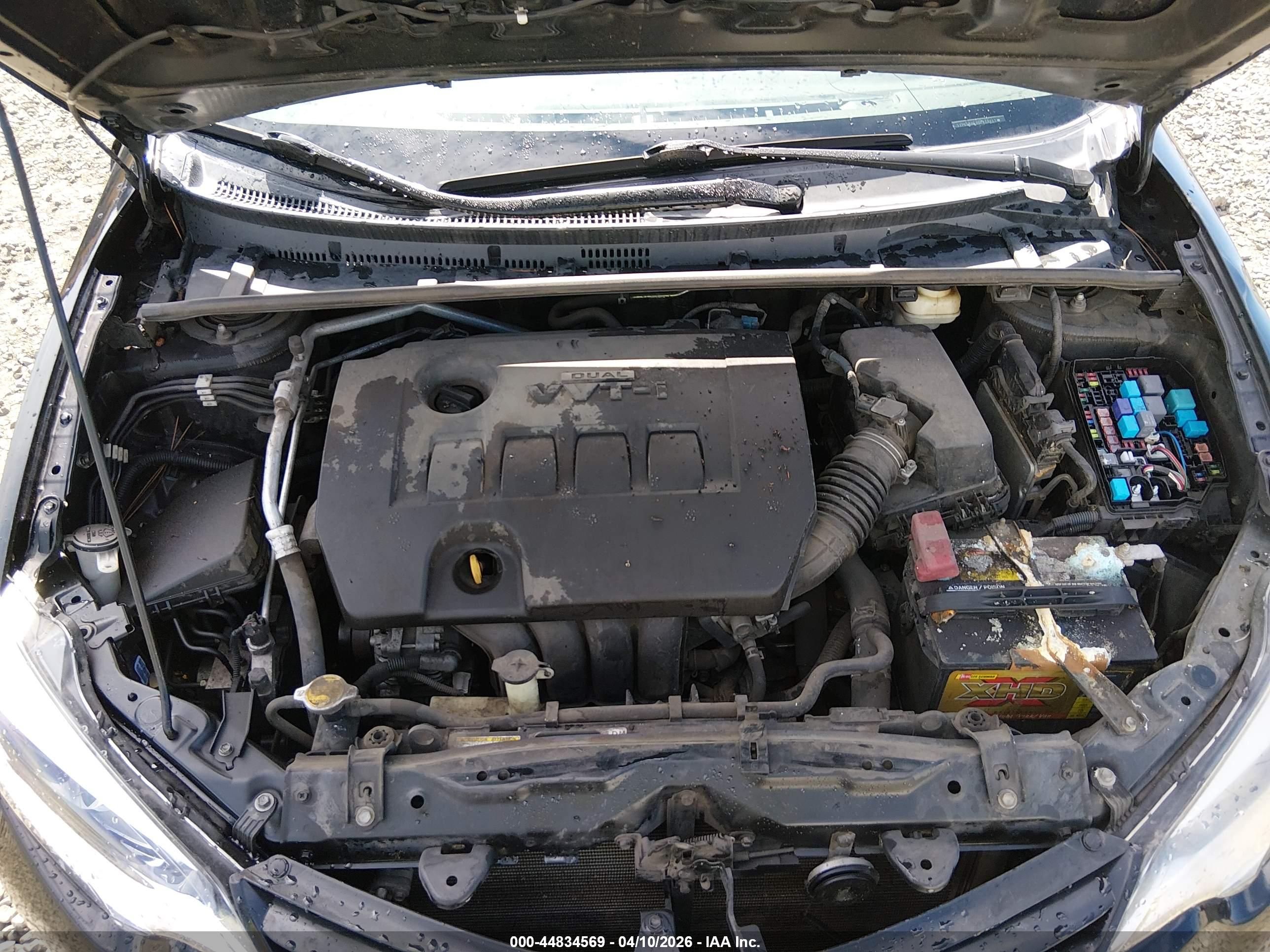 TOYOTA COROLLA image 10