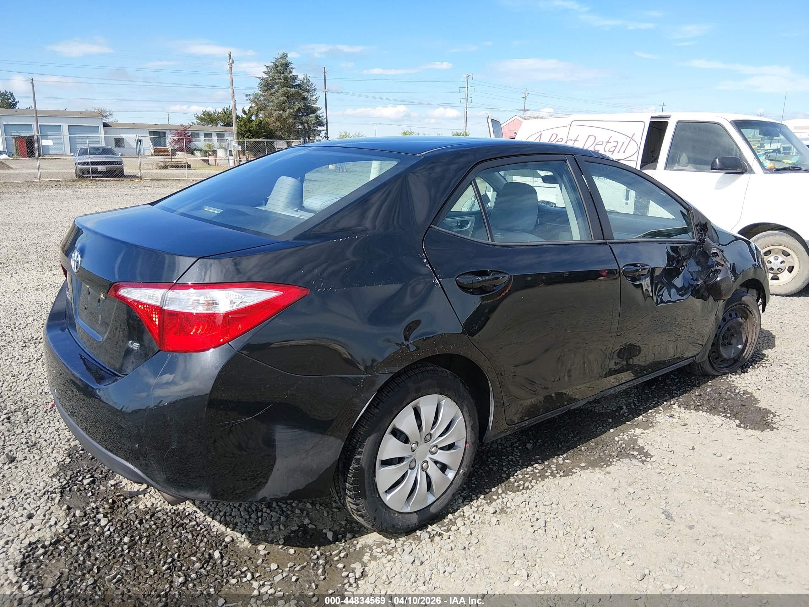TOYOTA COROLLA image 4