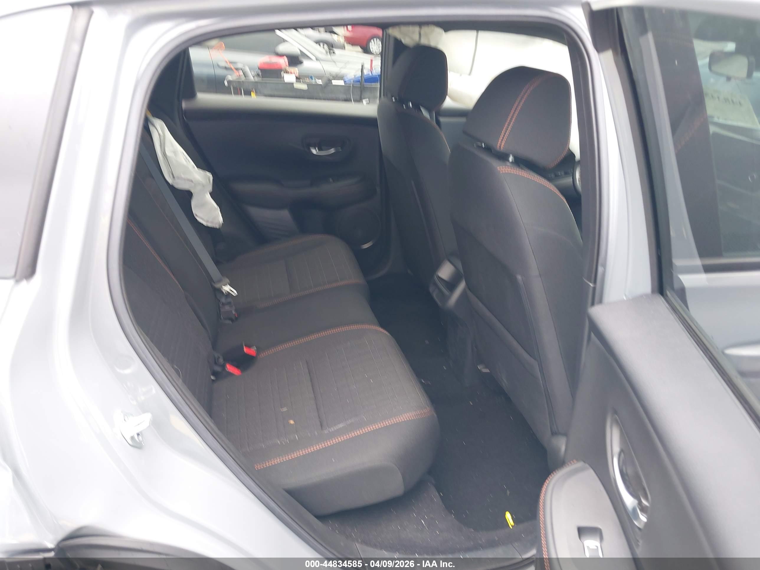 HONDA HR-V image 8