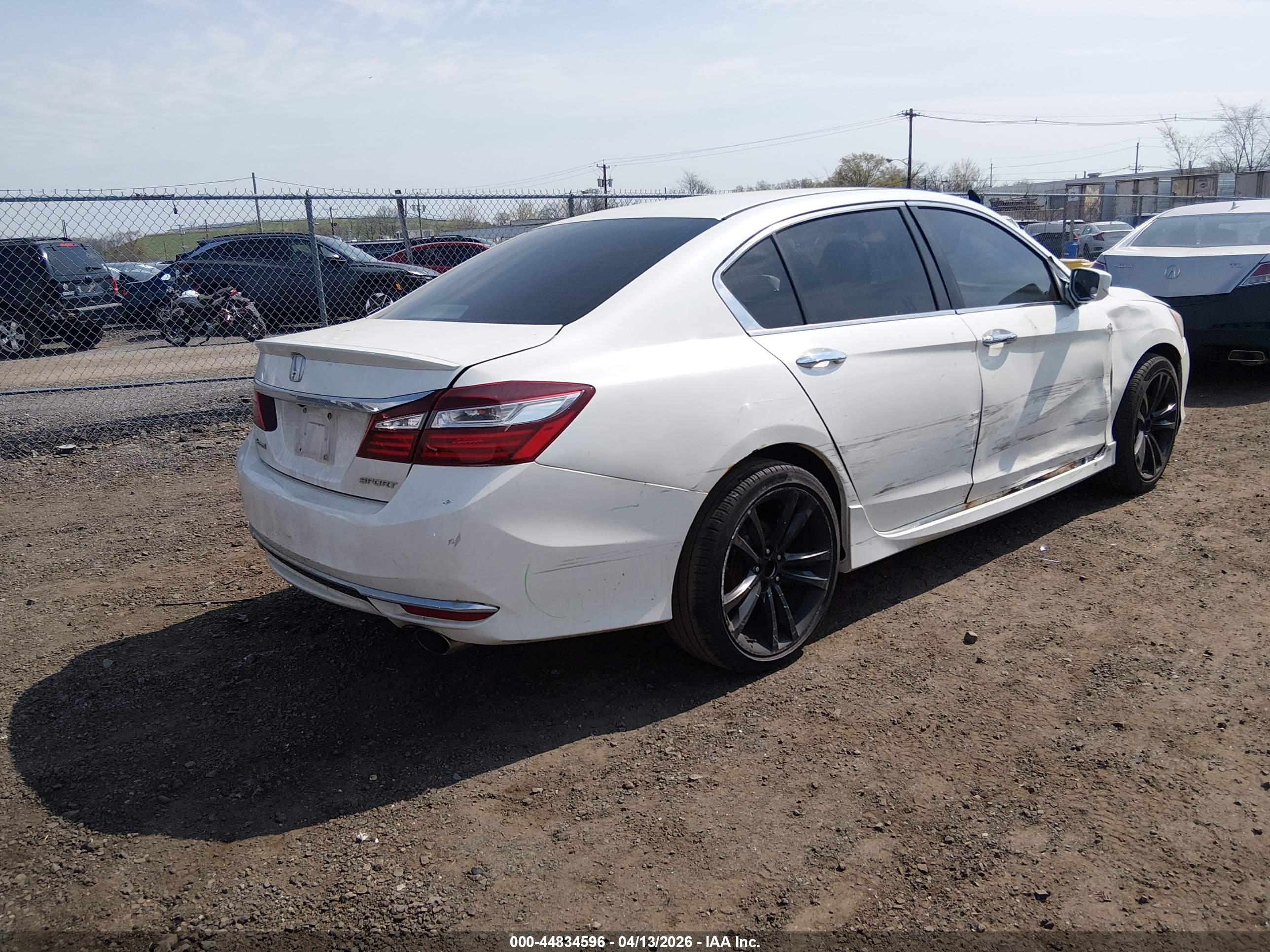 HONDA ACCORD image 4