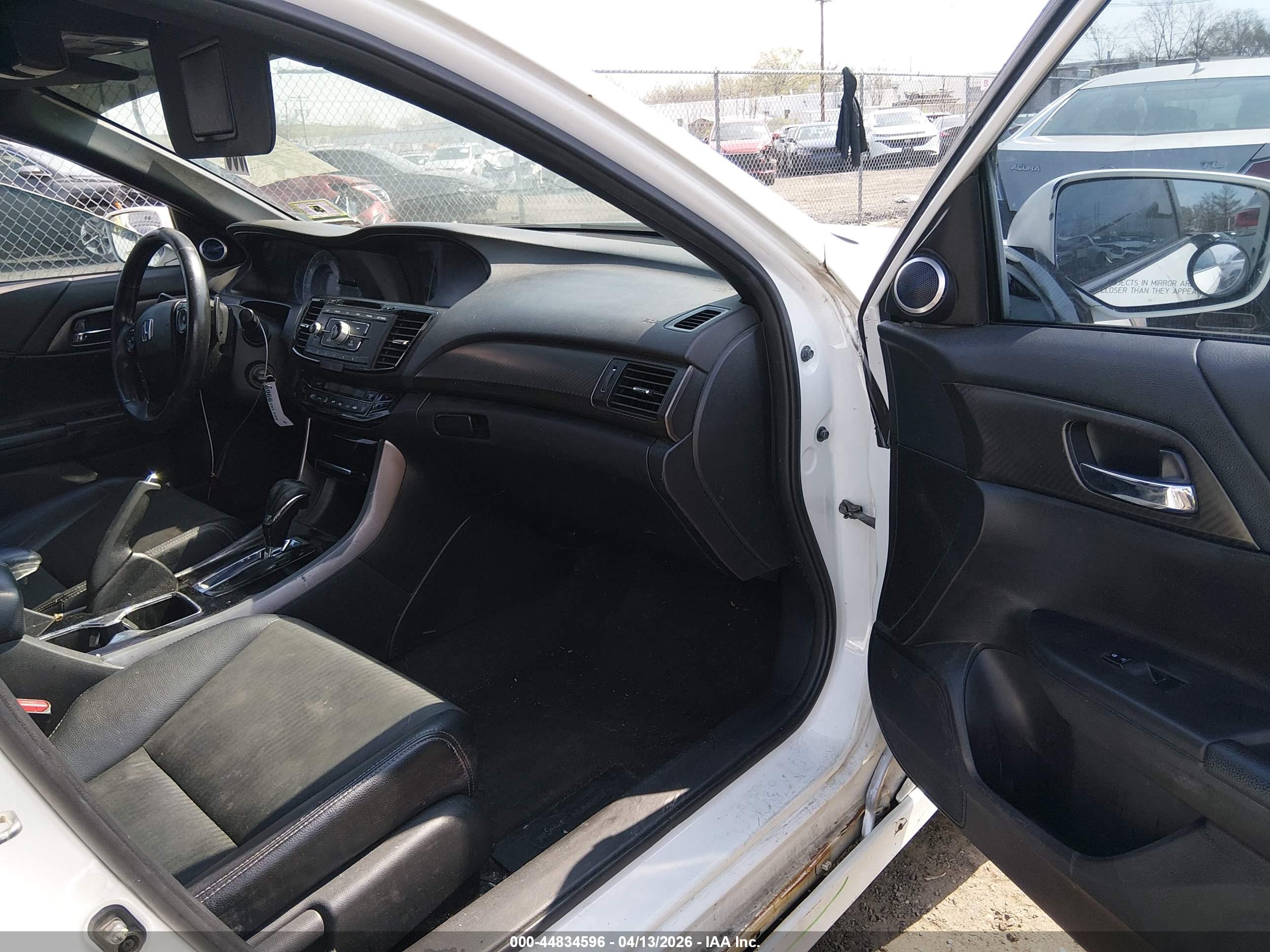 HONDA ACCORD image 5