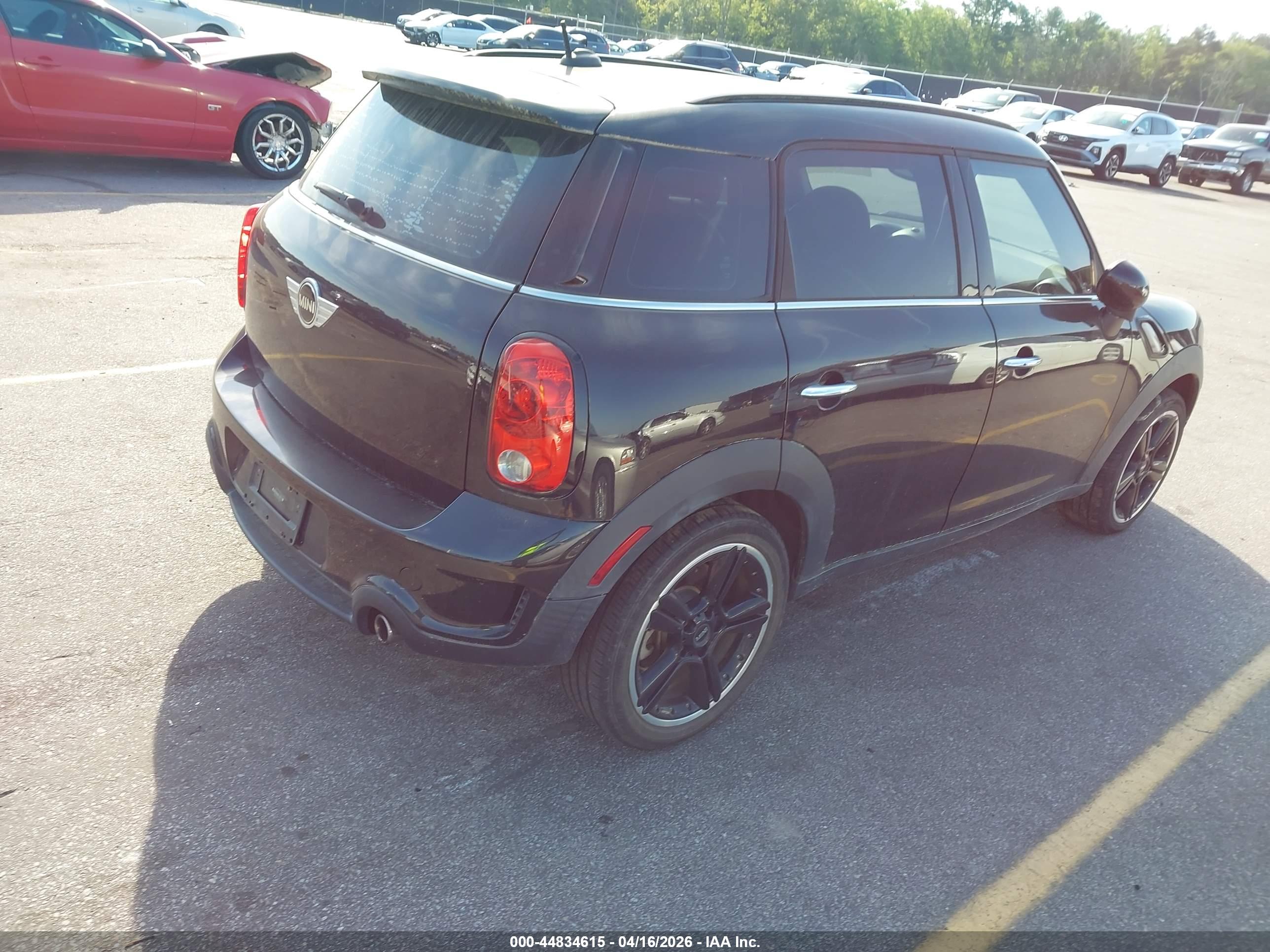 MINI COUNTRYMAN image 4