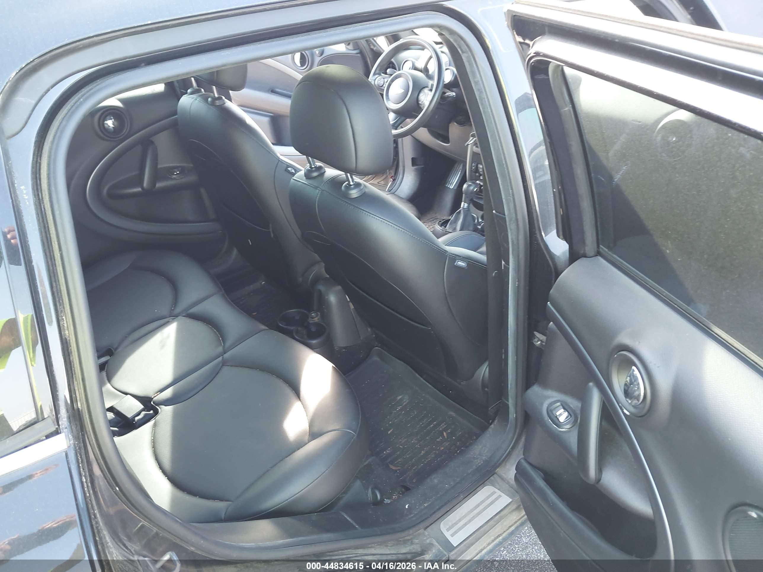 MINI COUNTRYMAN image 8