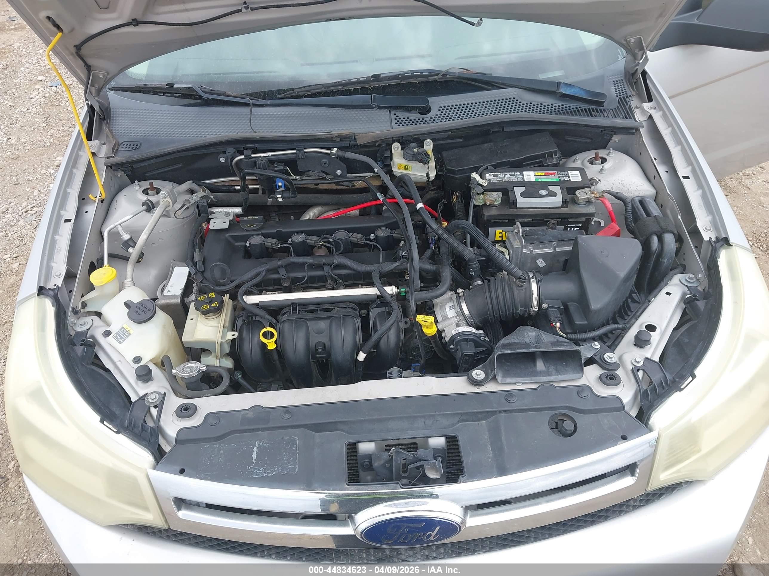 FORD FOCUS image 10