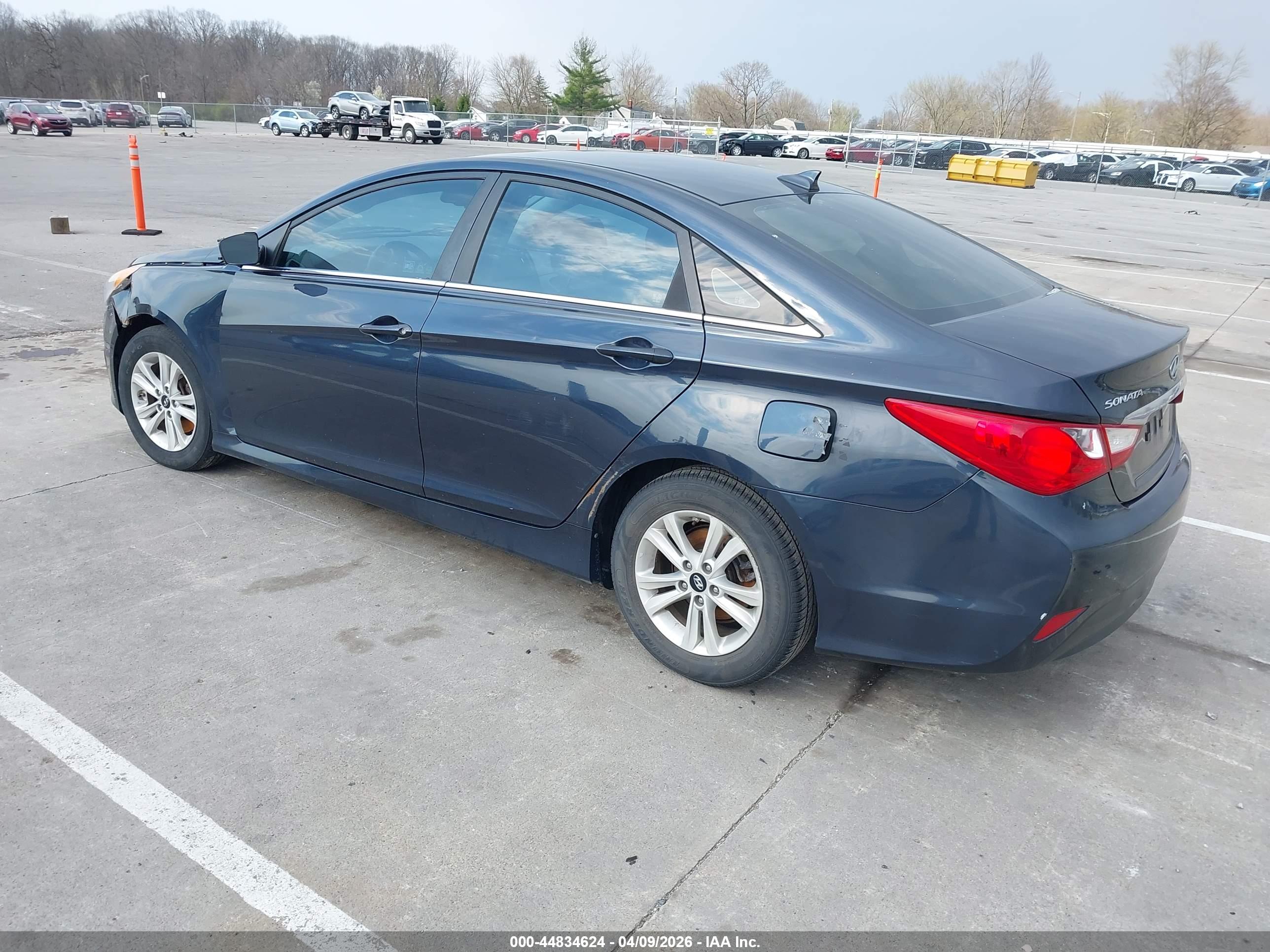 HYUNDAI SONATA image 3