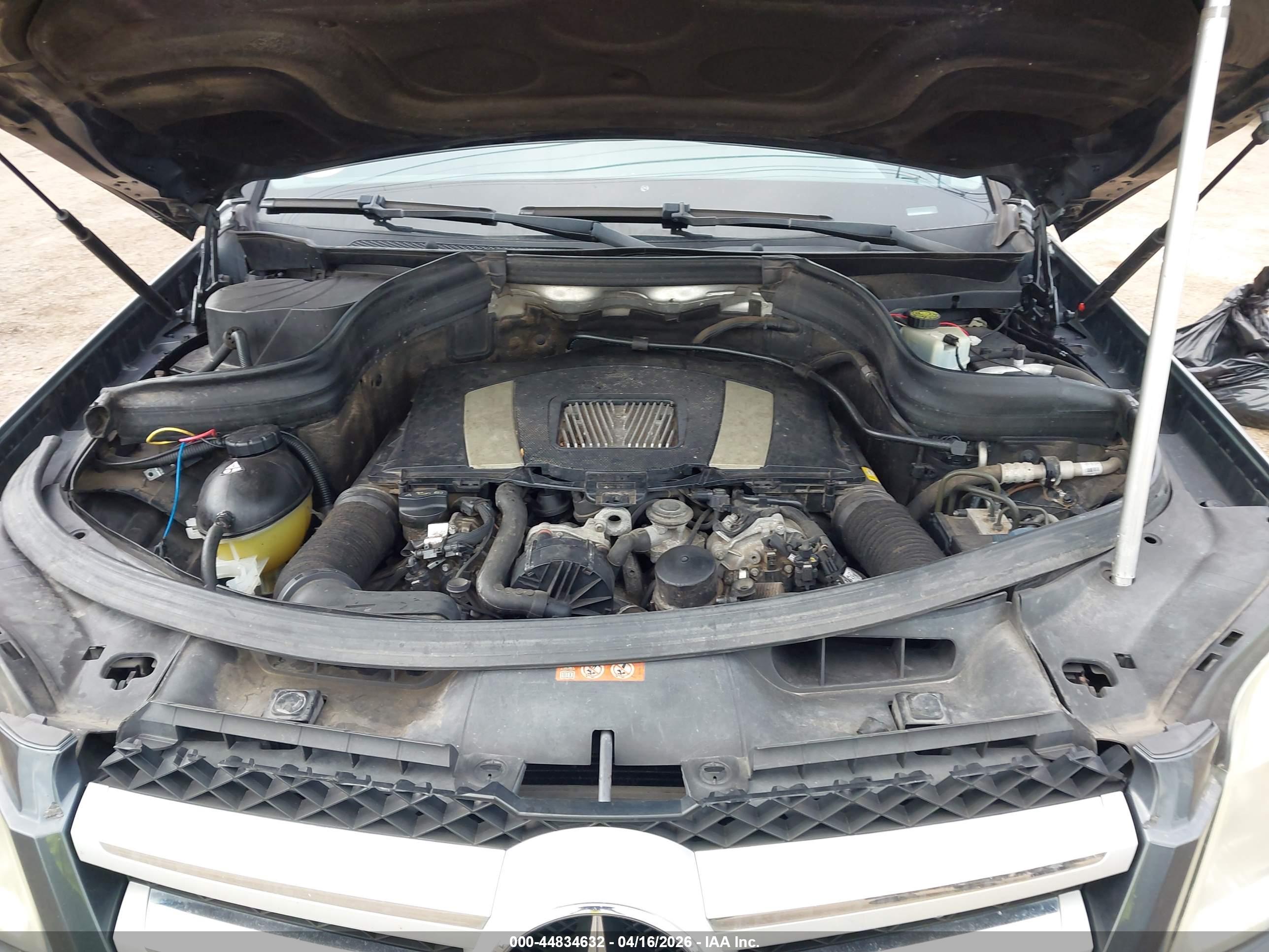 MERCEDES-BENZ GLK image 10