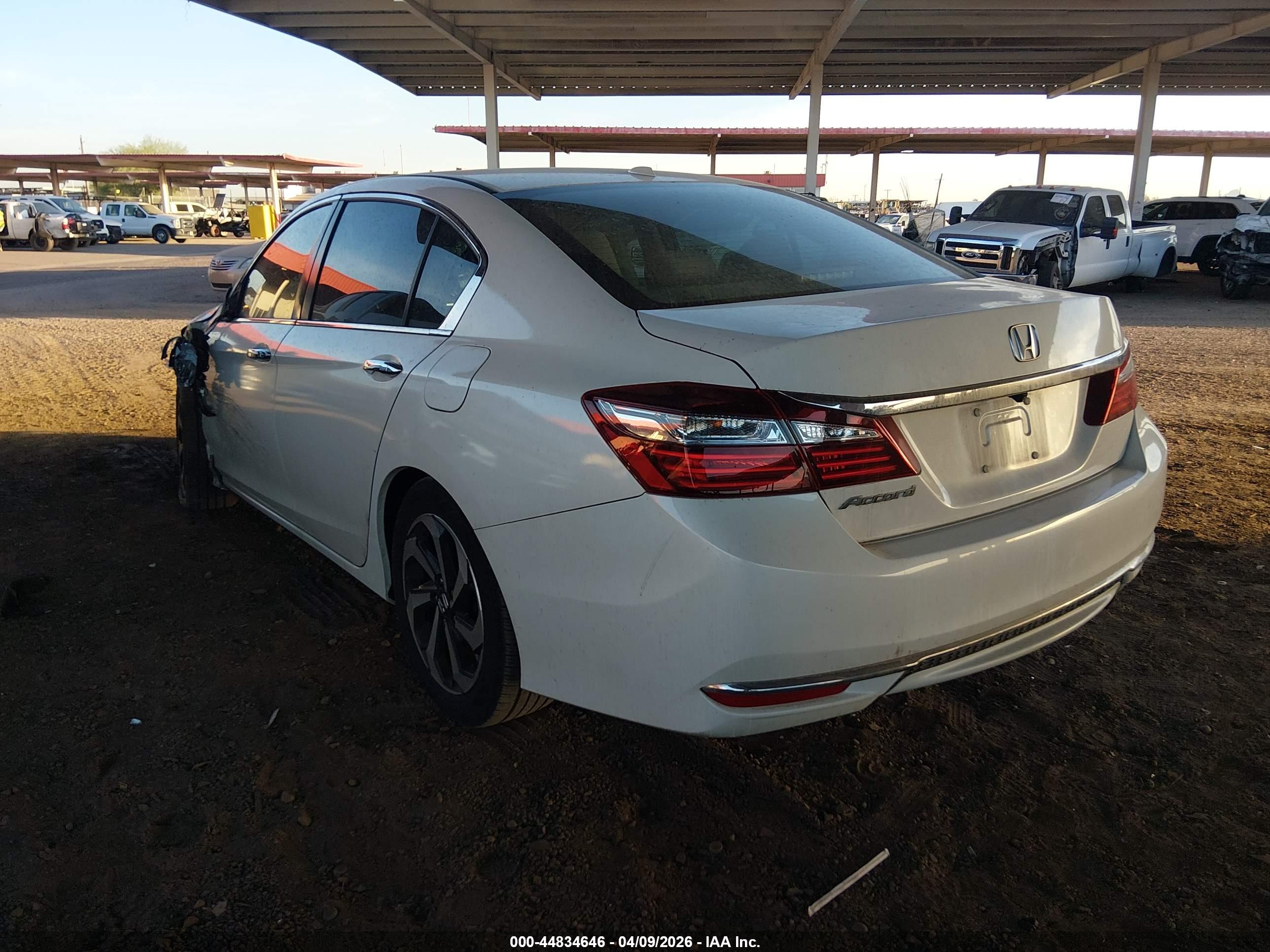 HONDA ACCORD image 3