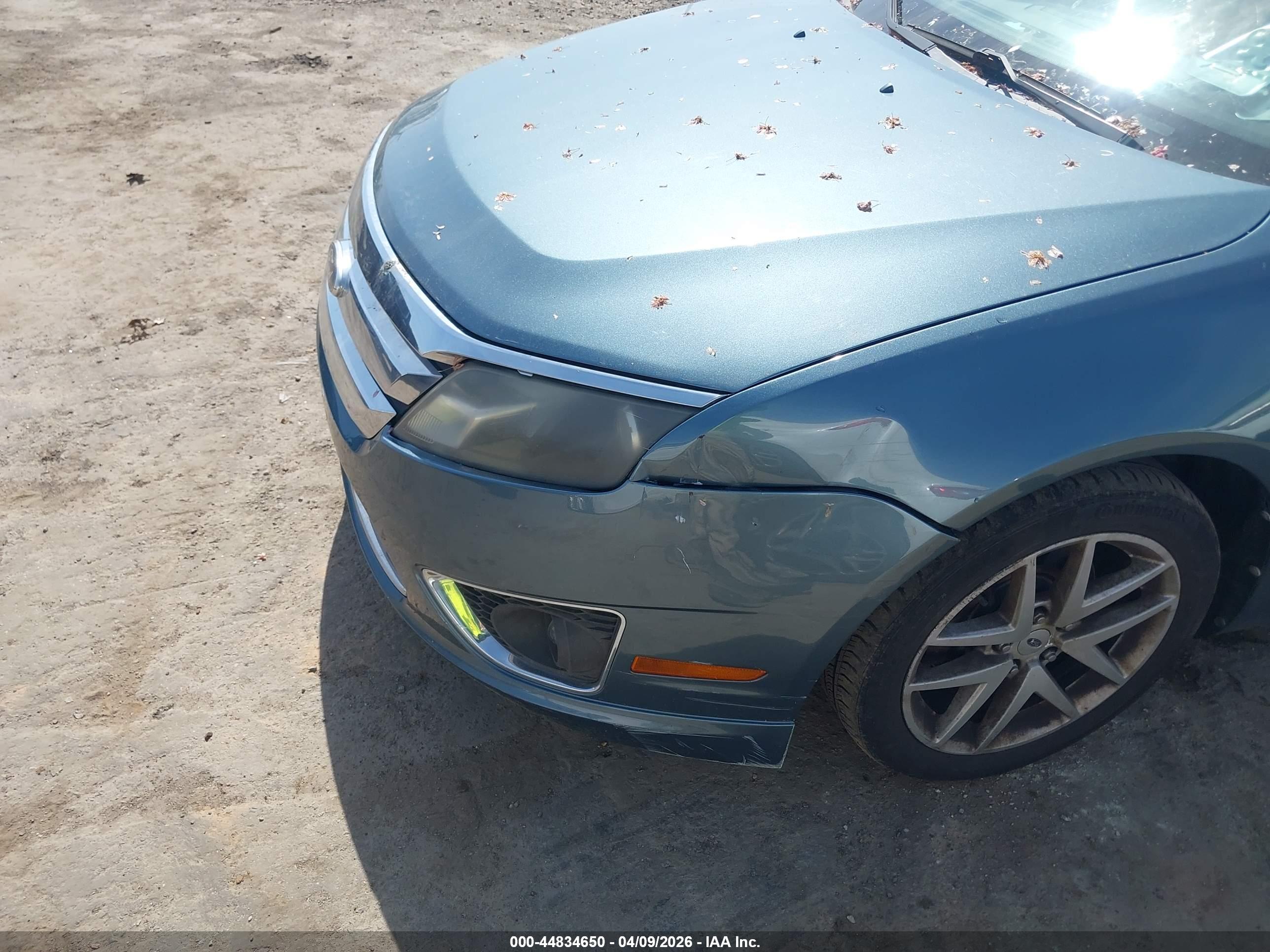 FORD FUSION image 6