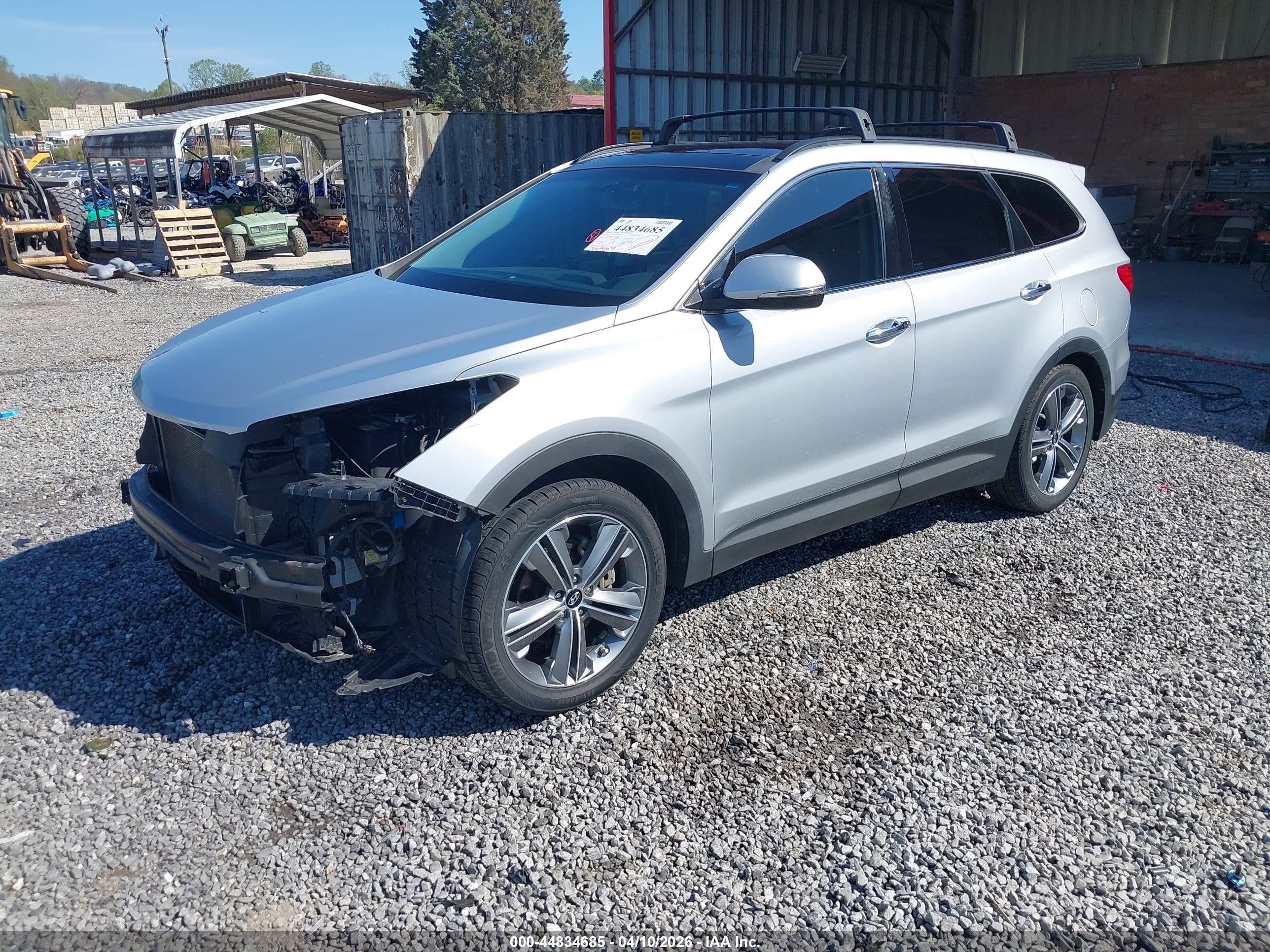 HYUNDAI SANTA image 2