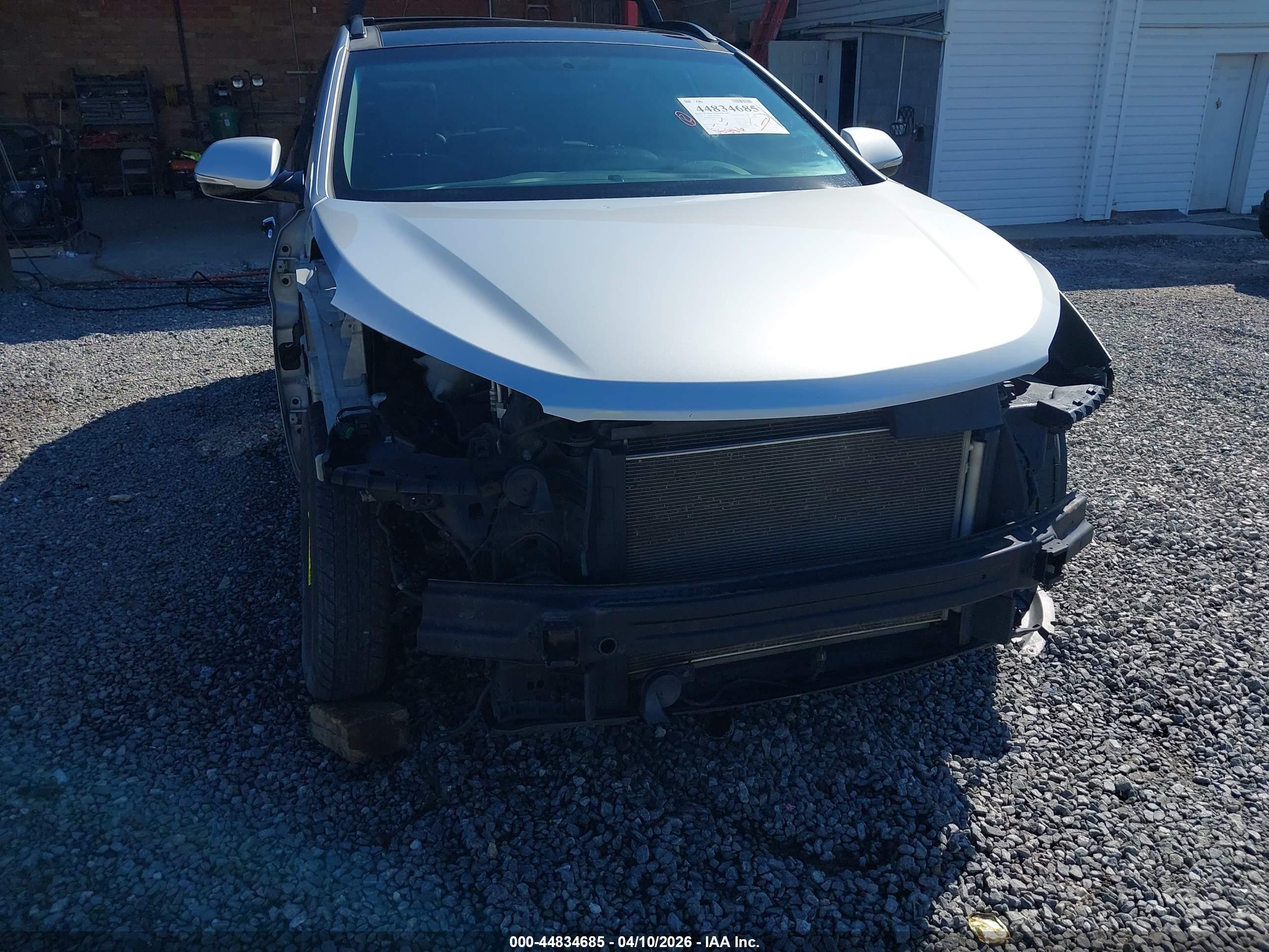 HYUNDAI SANTA image 6