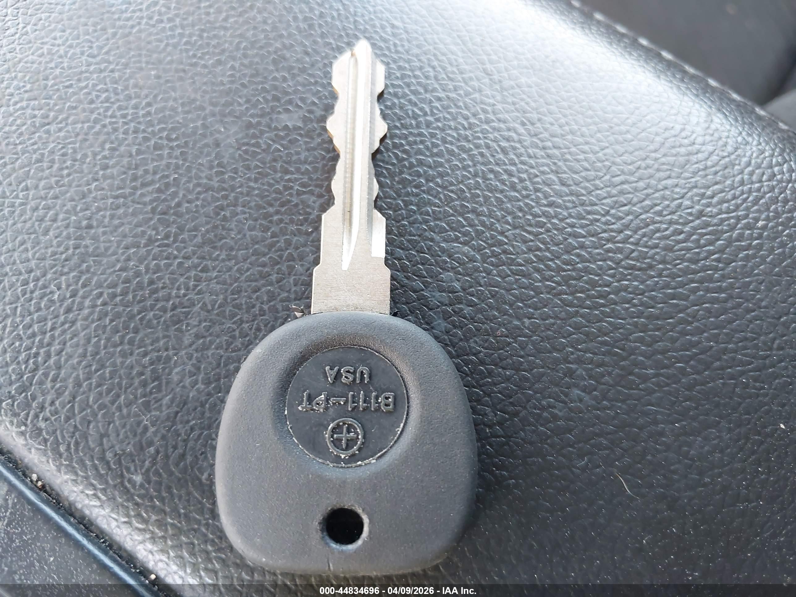 GMC YUKON image 11