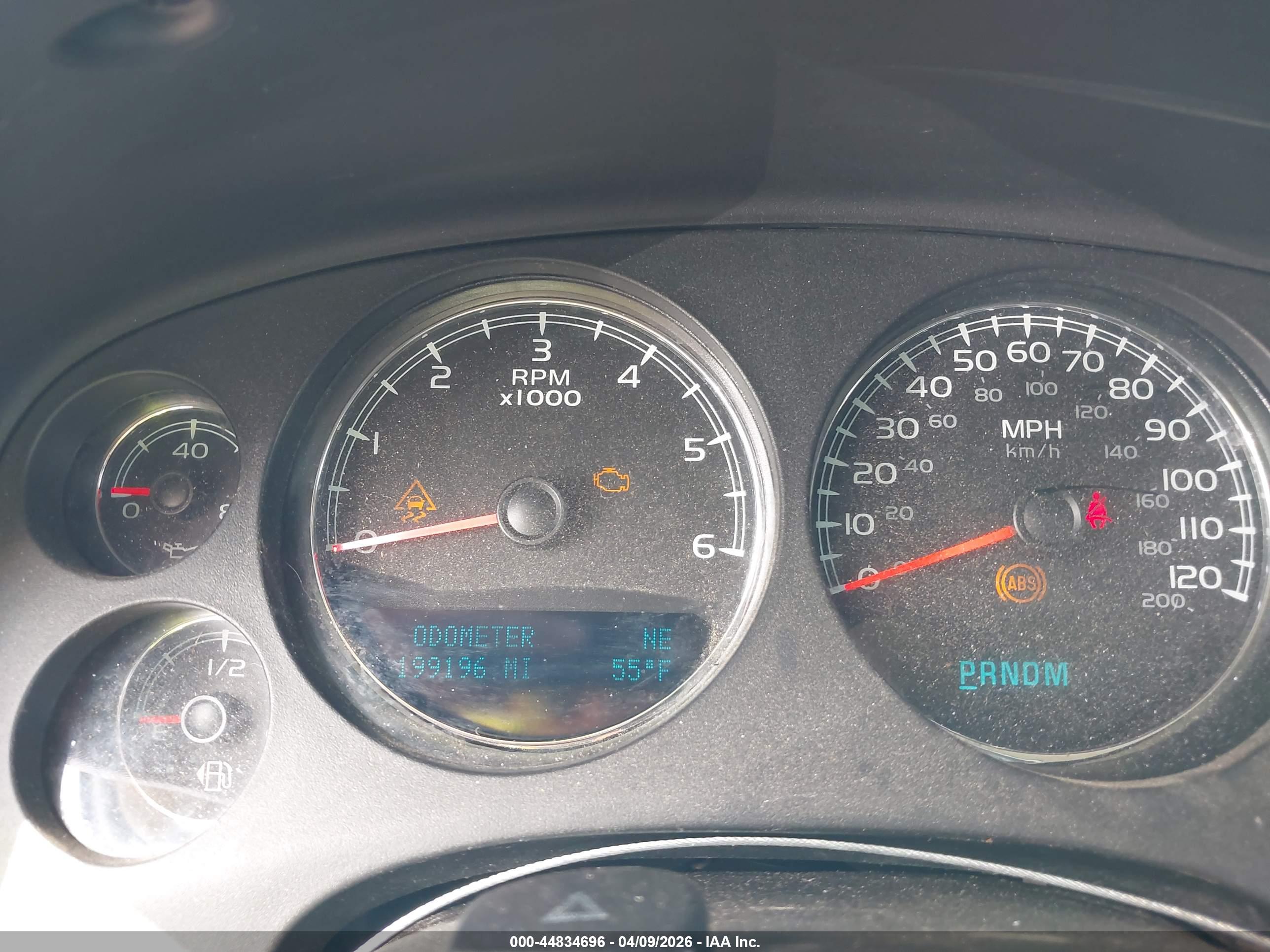 GMC YUKON image 7