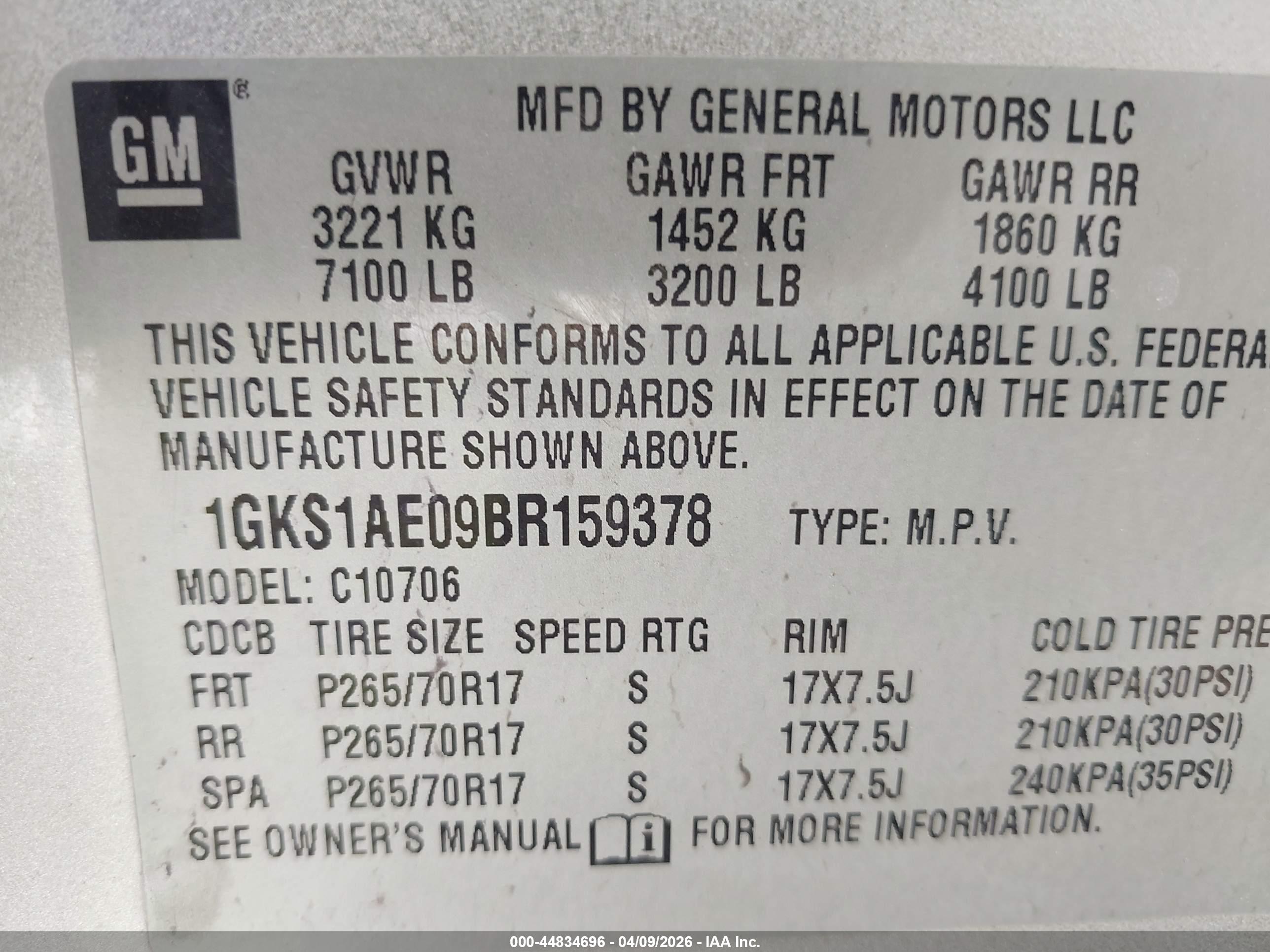 GMC YUKON image 9