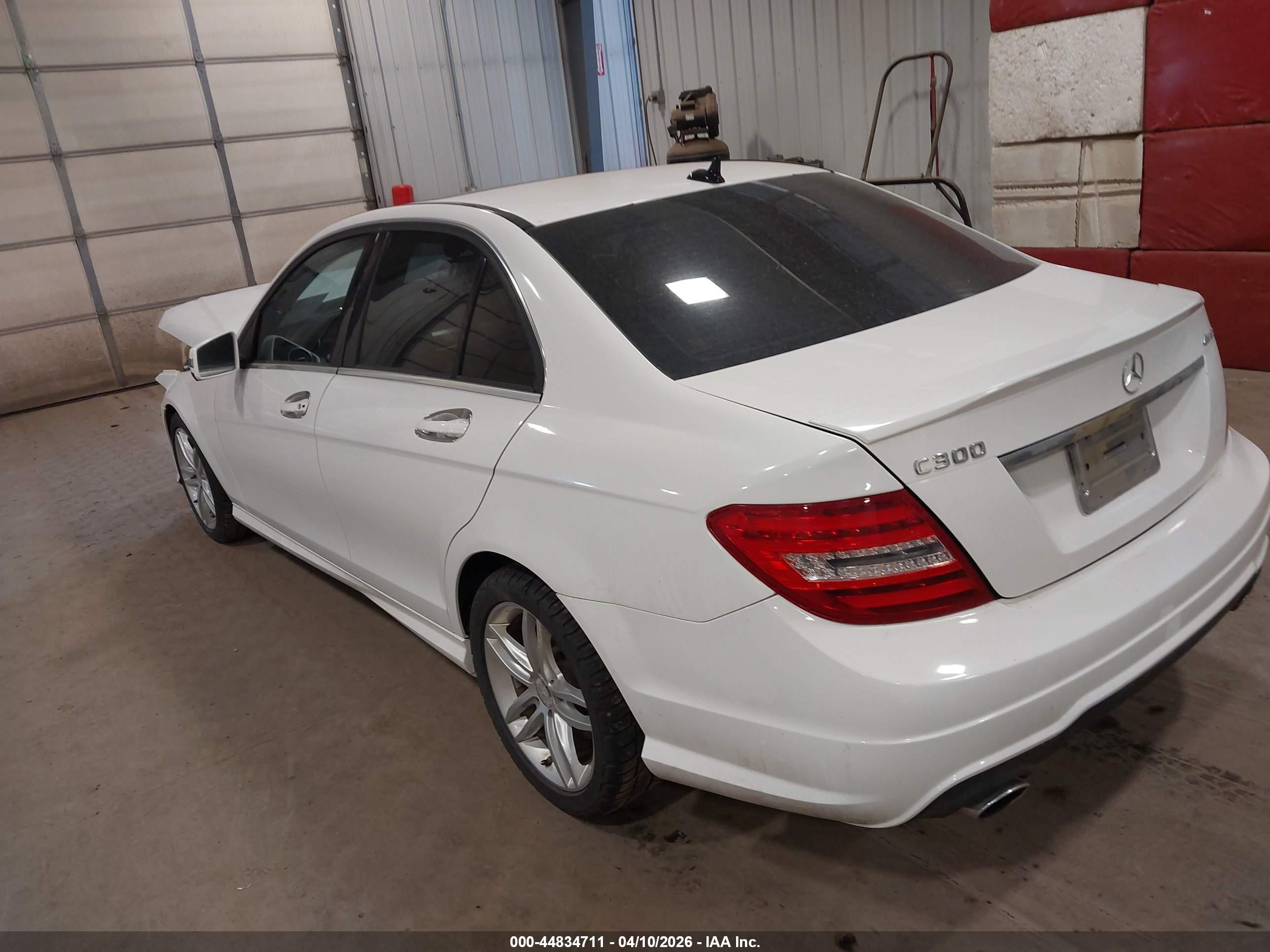 MERCEDES-BENZ C image 3