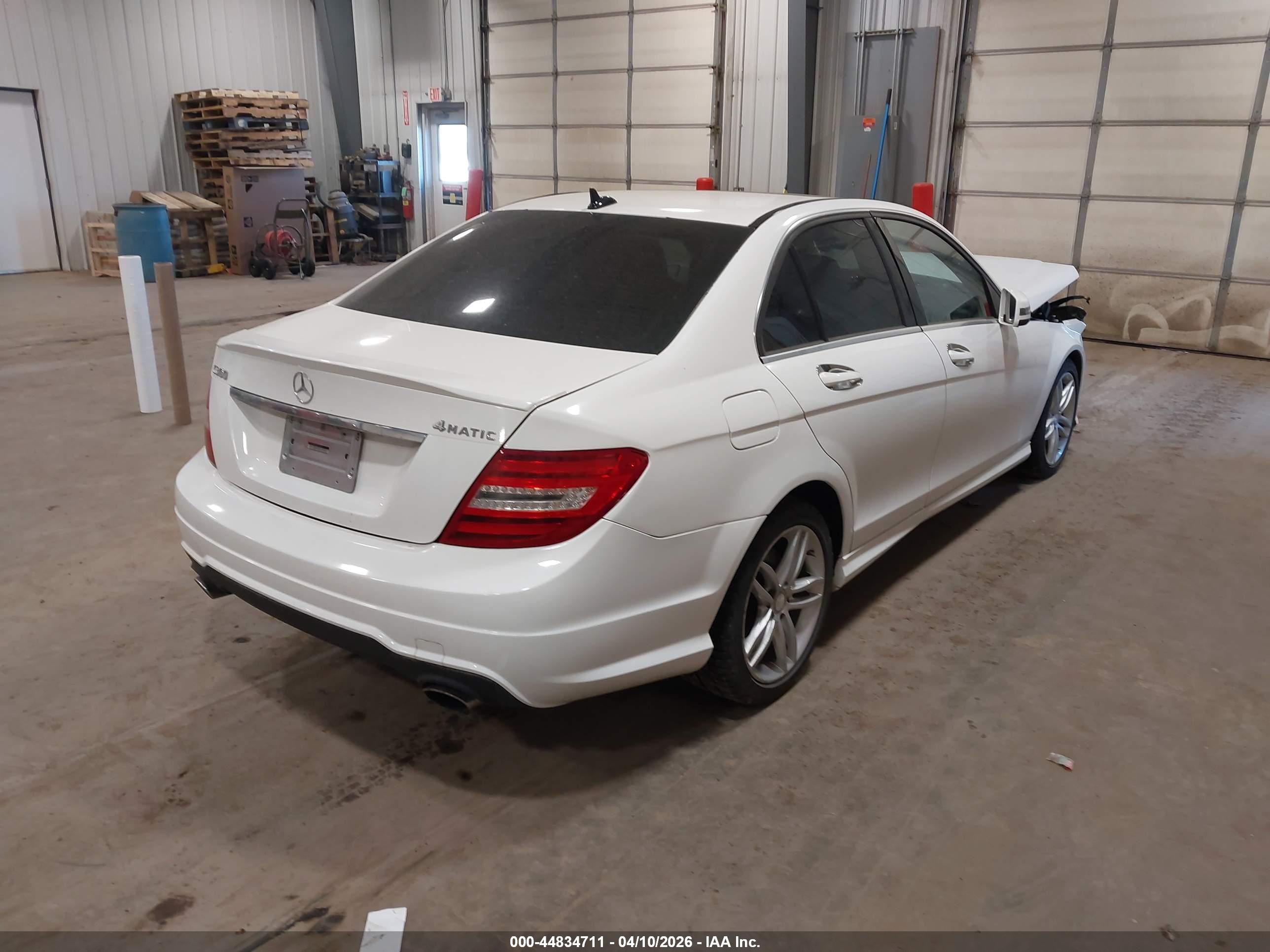 MERCEDES-BENZ C image 4