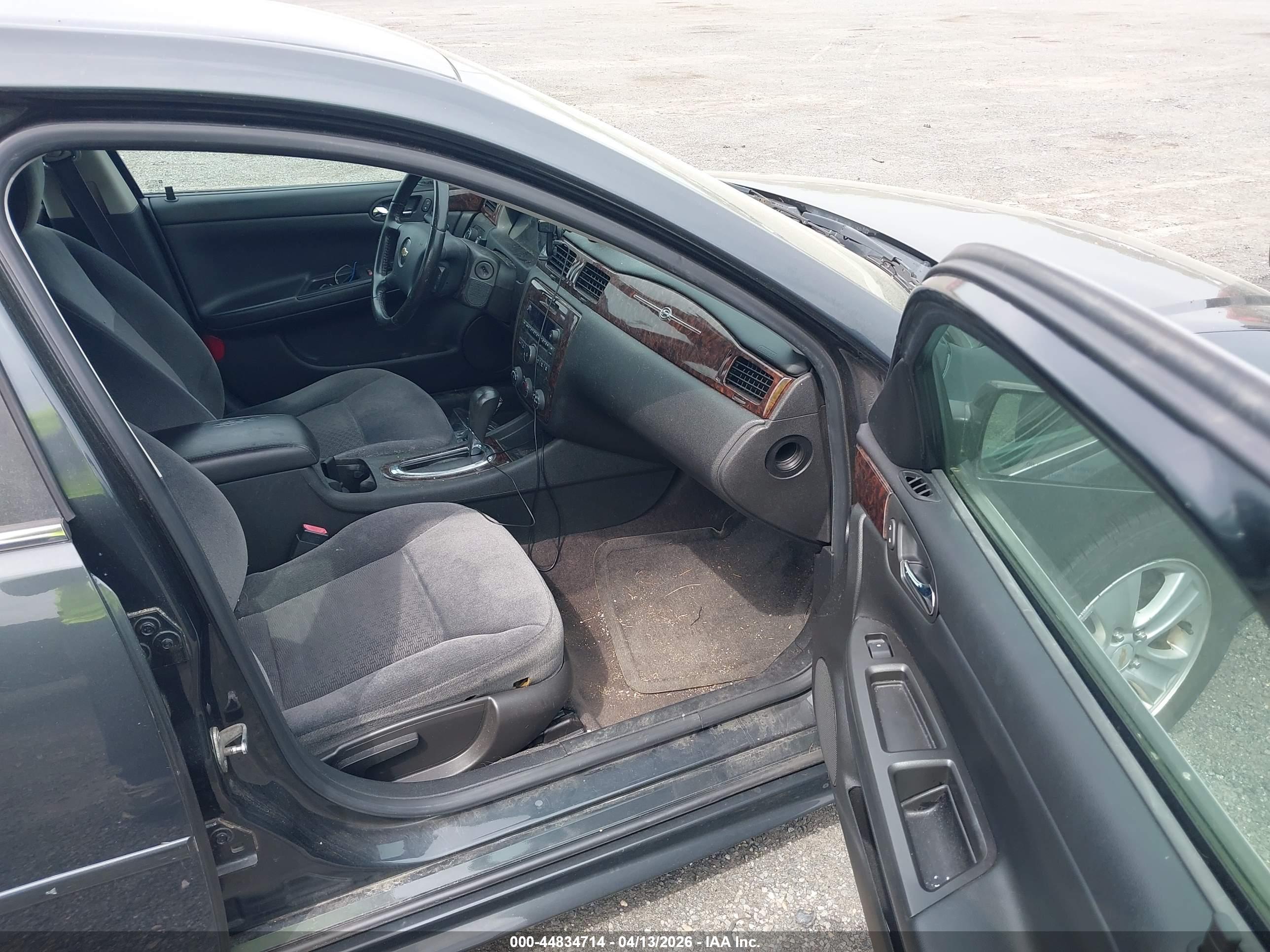 CHEVROLET IMPALA image 5