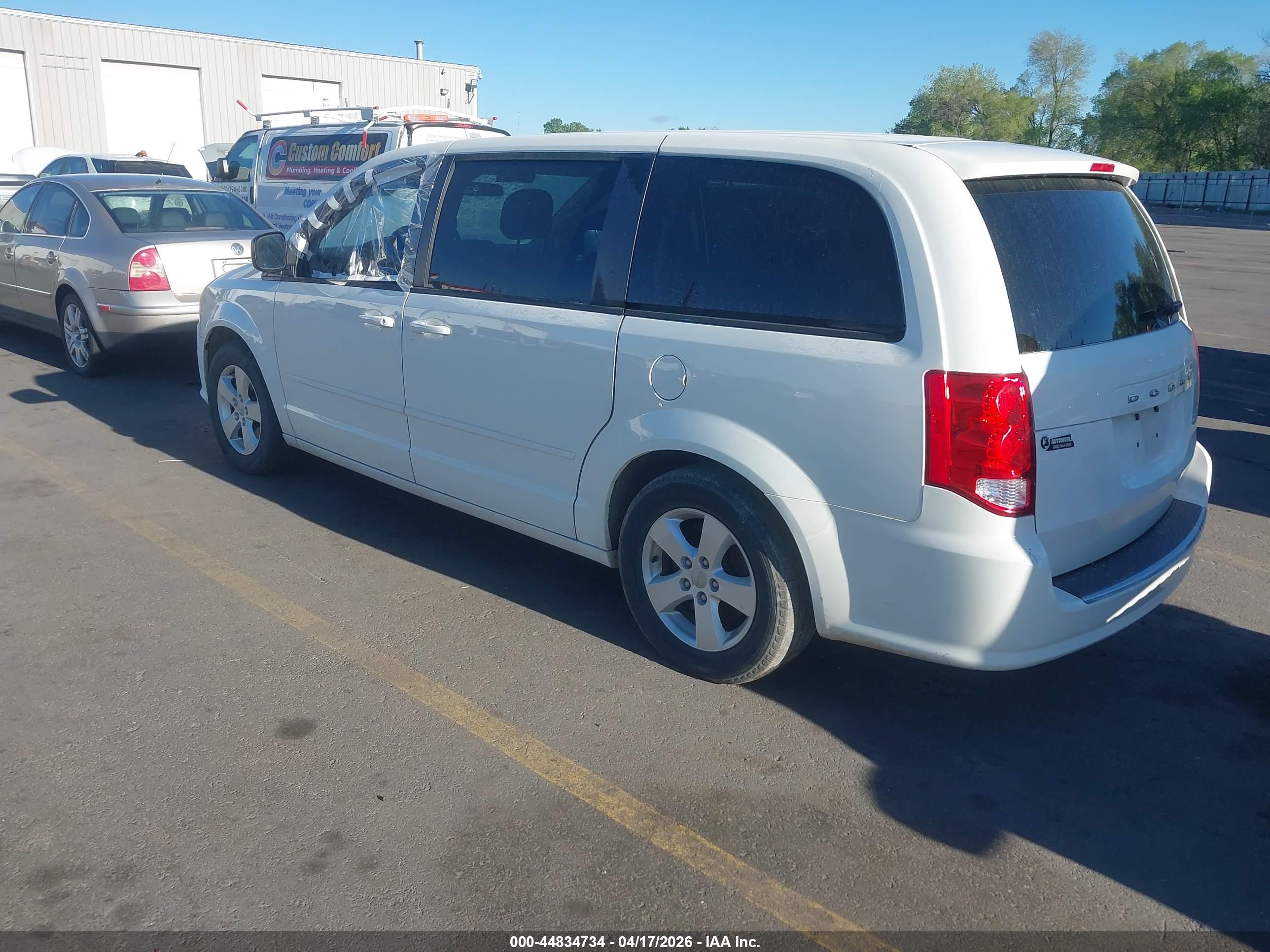 DODGE GRAND image 3