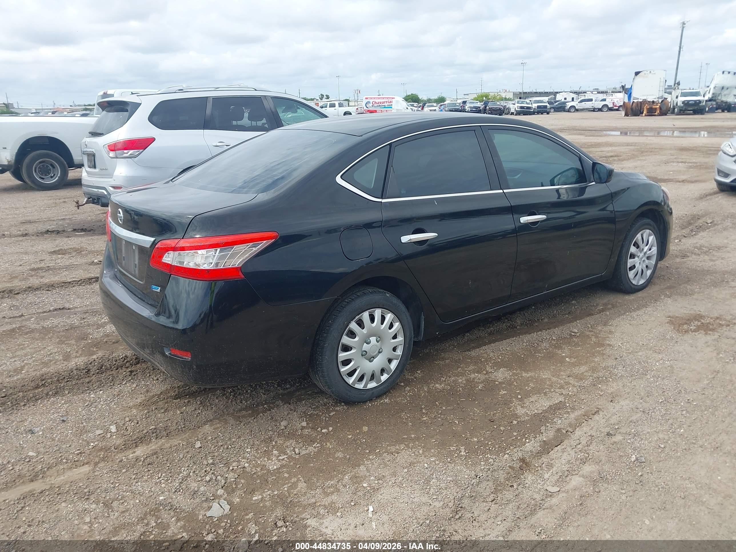 NISSAN SENTRA image 4