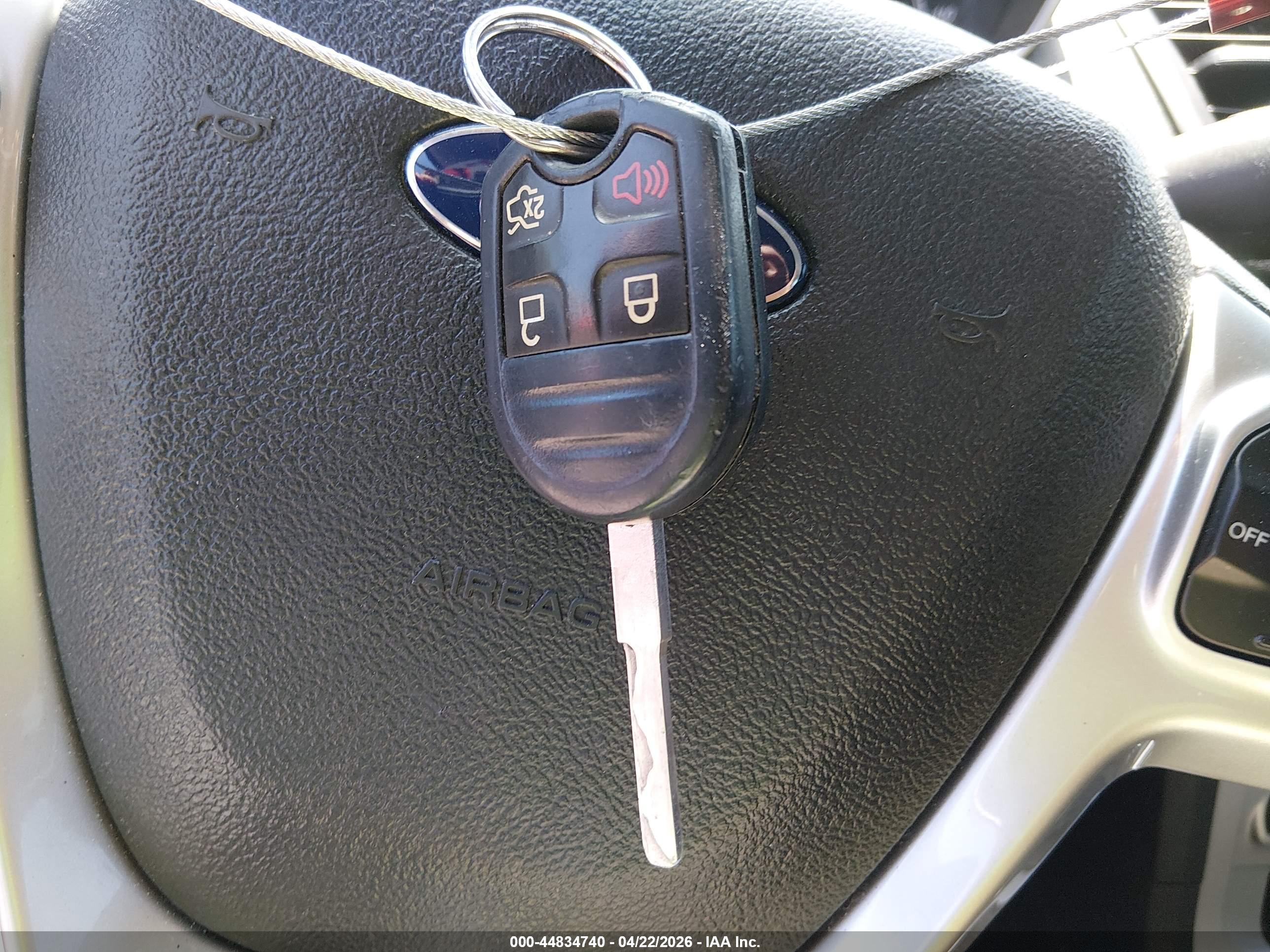 FORD FIESTA image 11