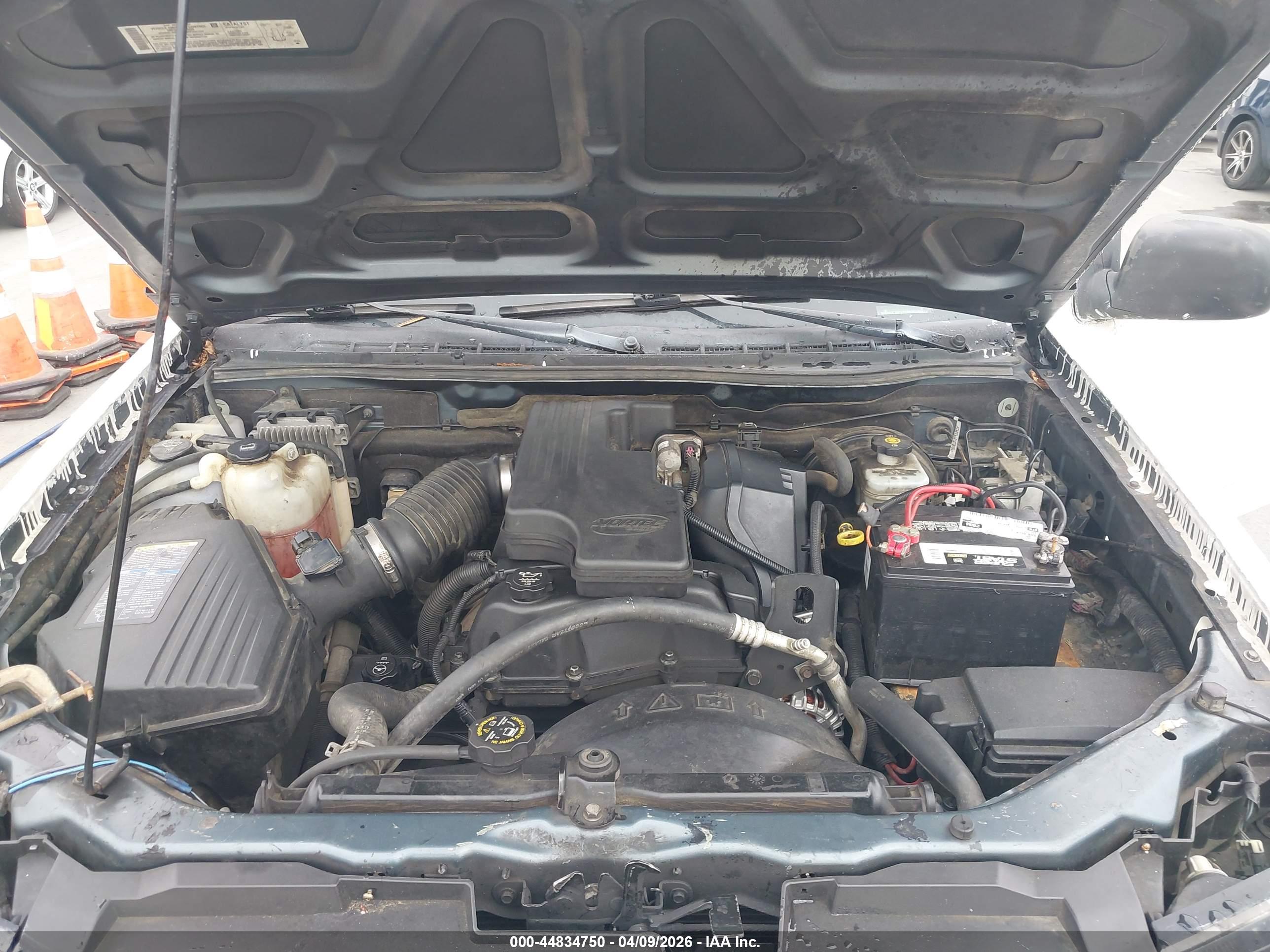 CHEVROLET COLORADO image 10