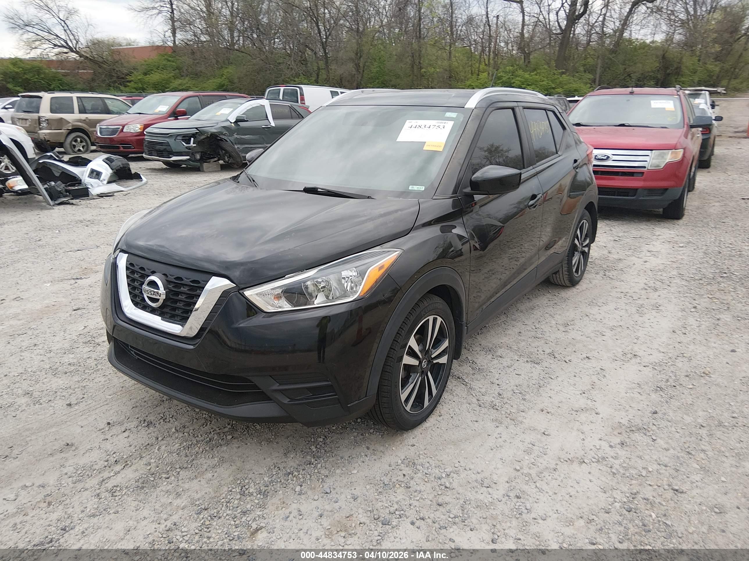 NISSAN KICKS image 2
