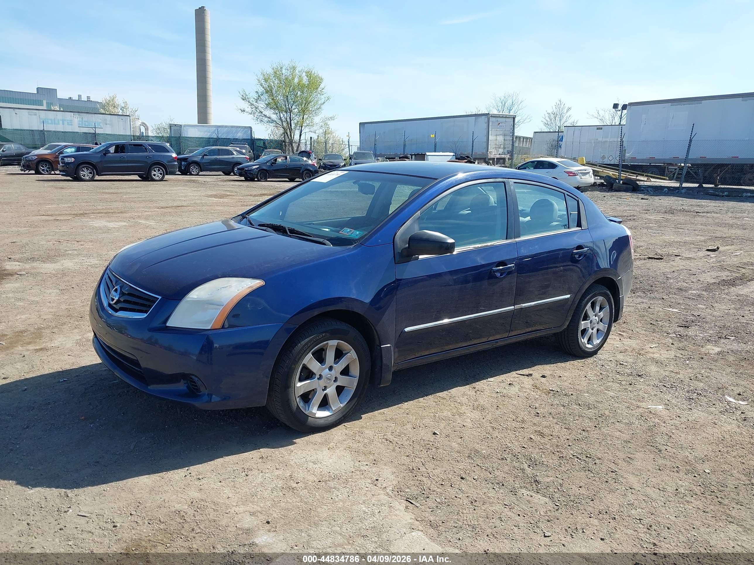 NISSAN SENTRA image 2
