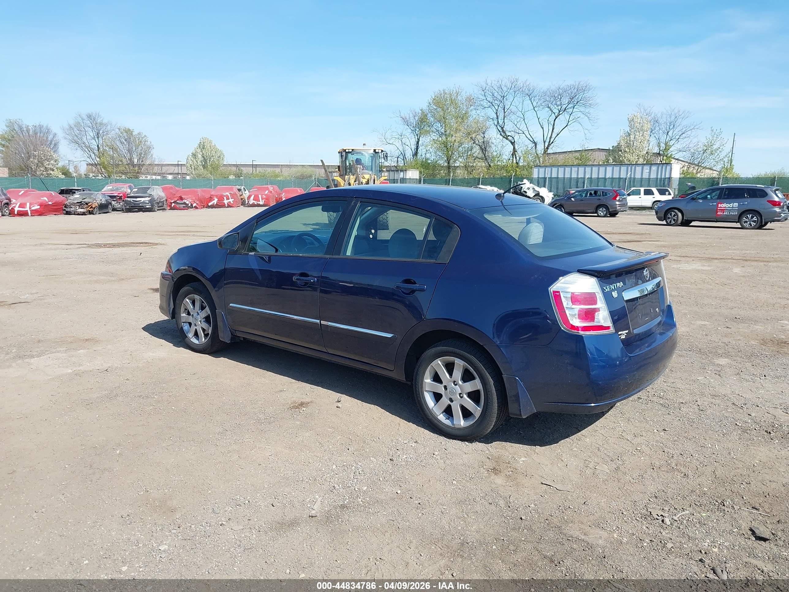 NISSAN SENTRA image 3