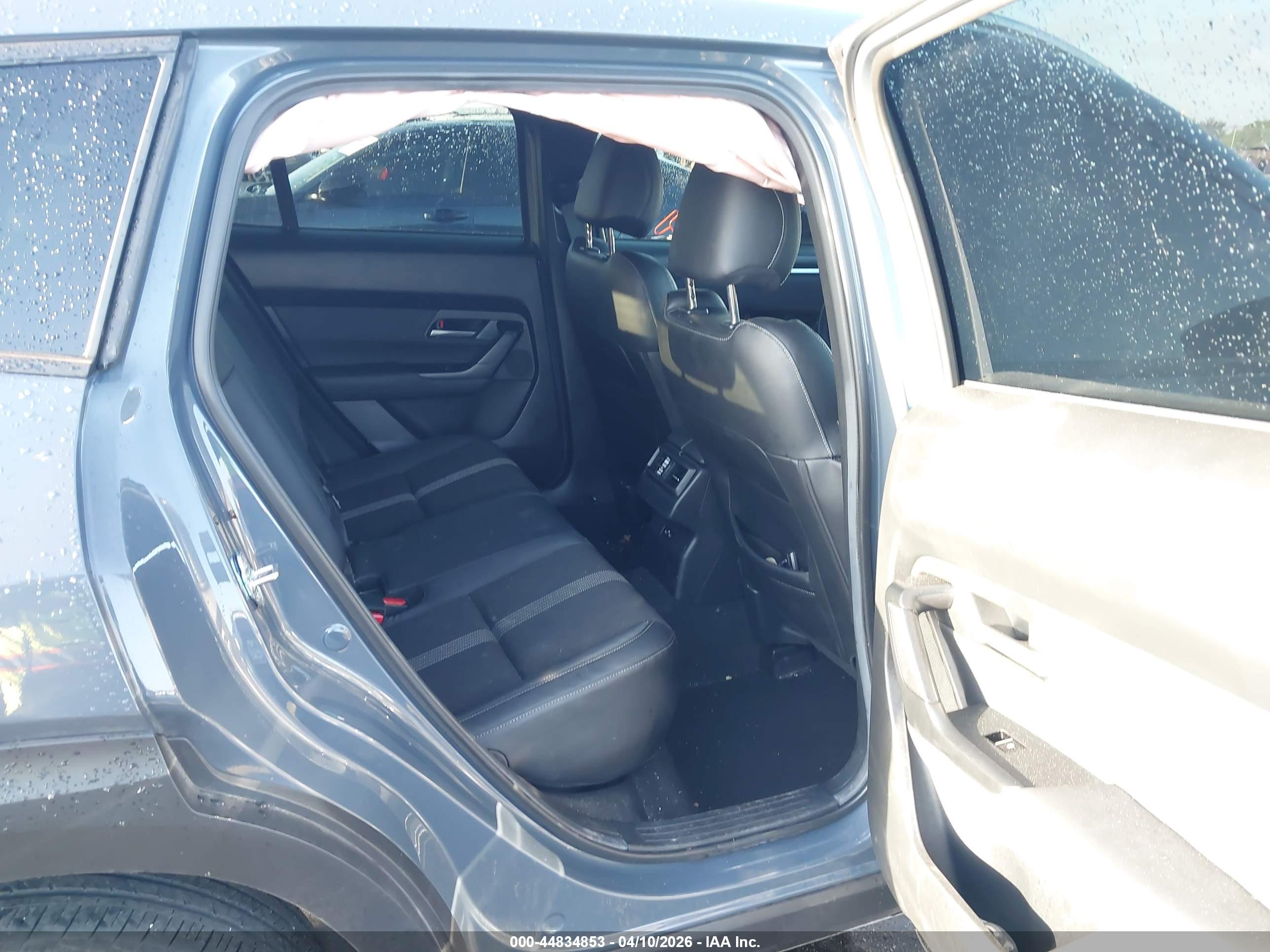 MAZDA CX-5 image 8