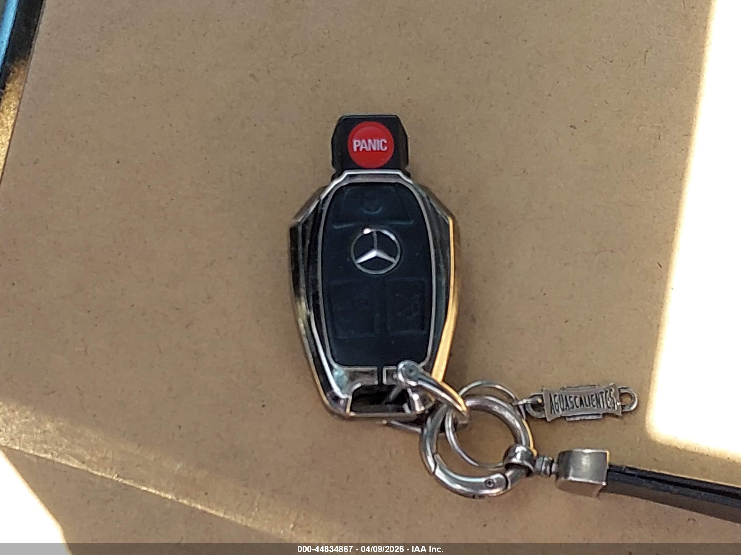 MERCEDES-BENZ E image 11