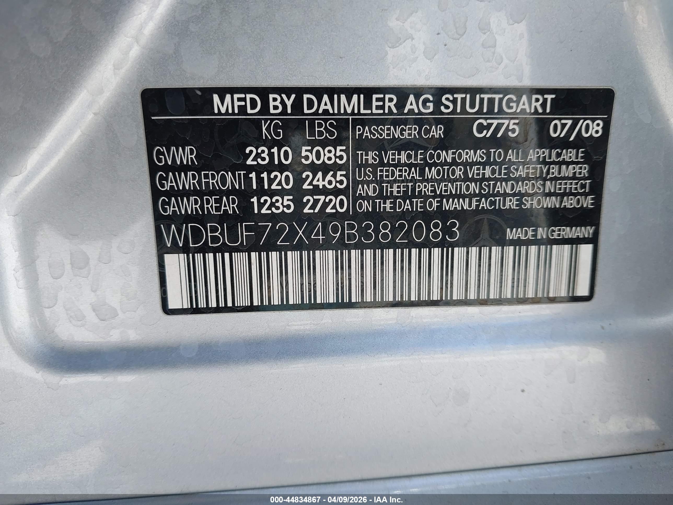 MERCEDES-BENZ E image 9