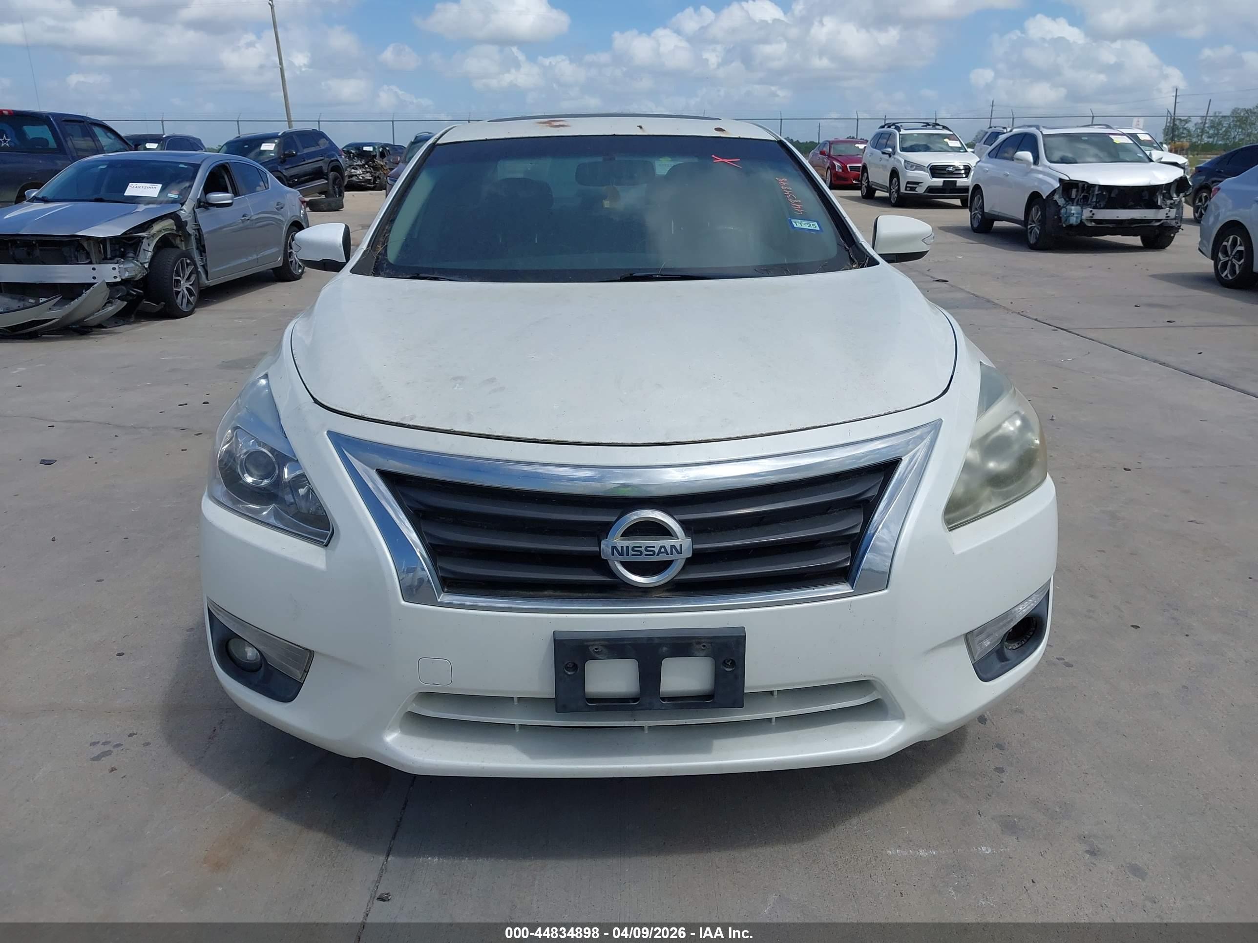 NISSAN ALTIMA image 6
