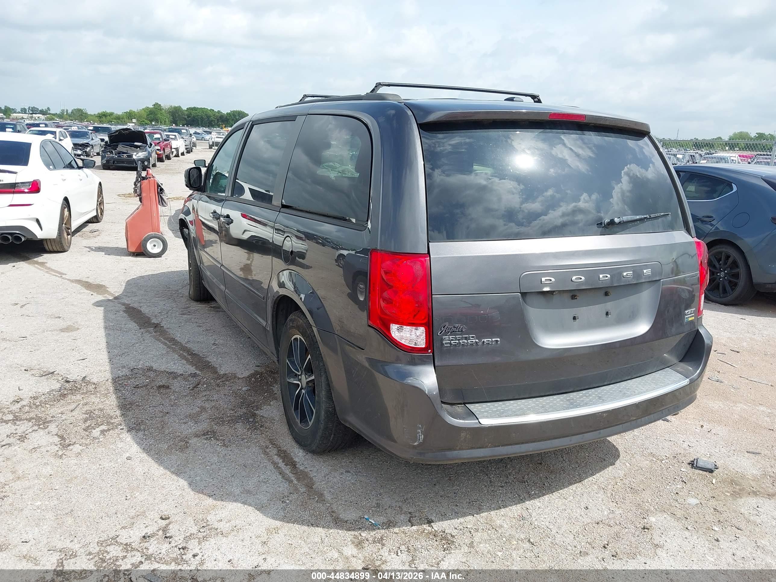 DODGE GRAND image 3