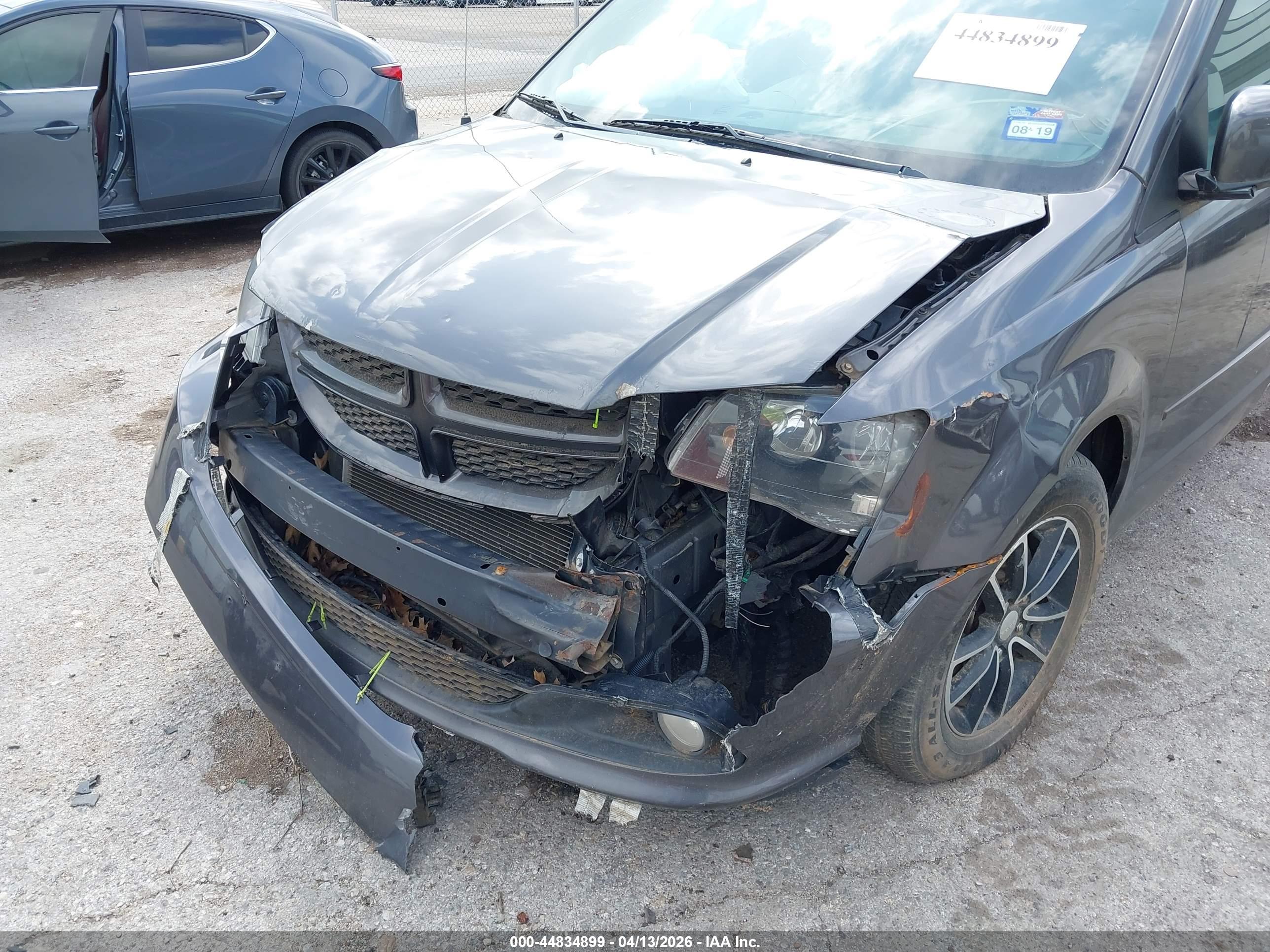 DODGE GRAND image 6